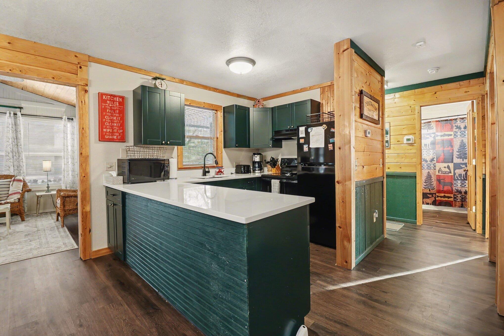 5526 W Longbridge Road Property Photo 12