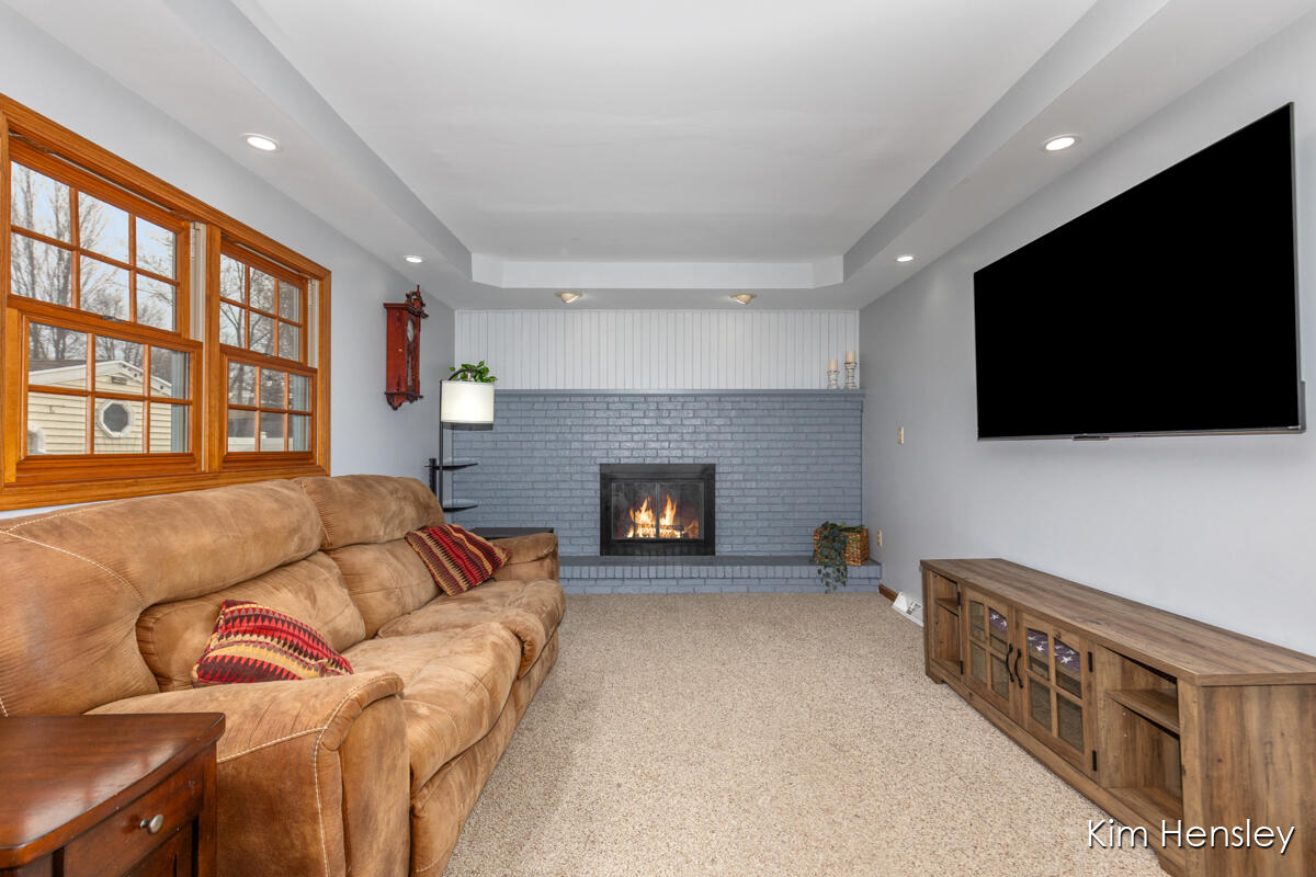 1594 Louva Court Property Photo 12