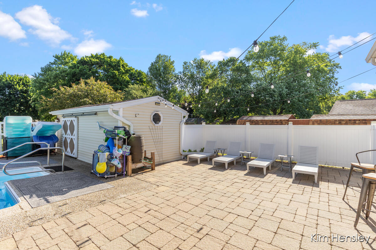 1594 Louva Court Property Photo 32