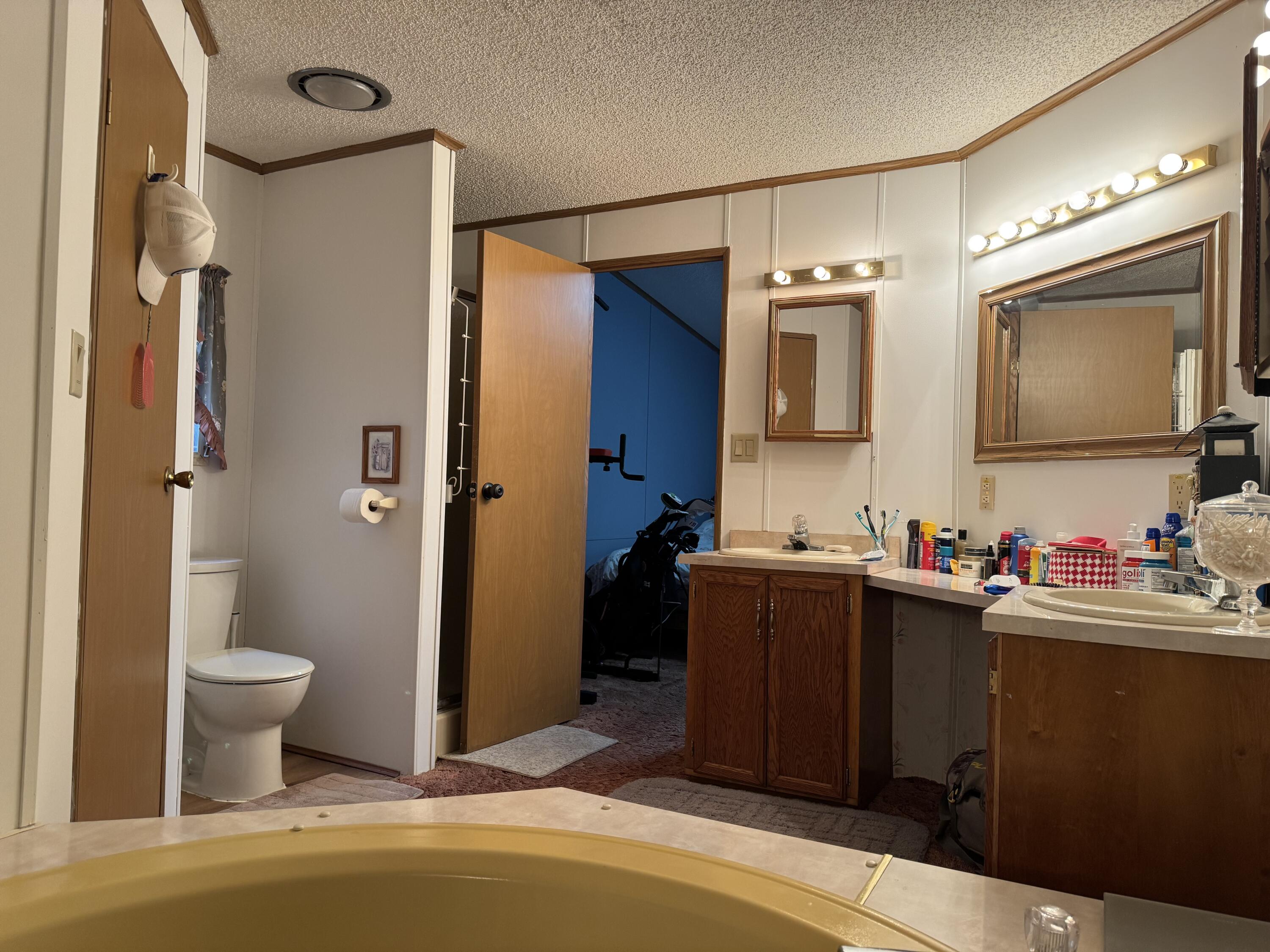 270 Kathy Drive Property Photo 12