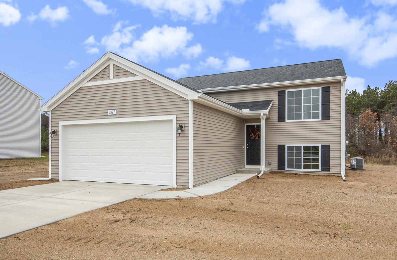 1264 Trillium Boulevard Property Photo 1
