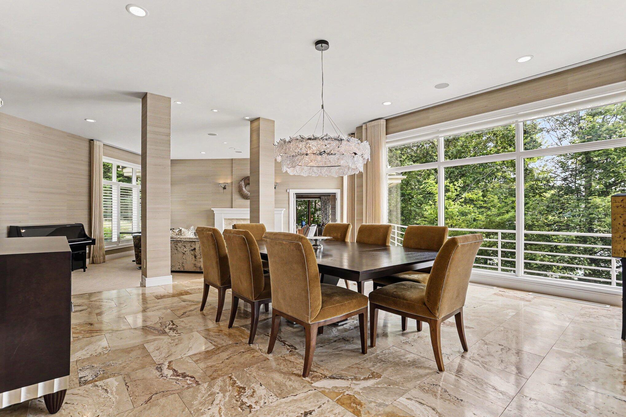 7405 Hidden Cove Place Property Photo 12