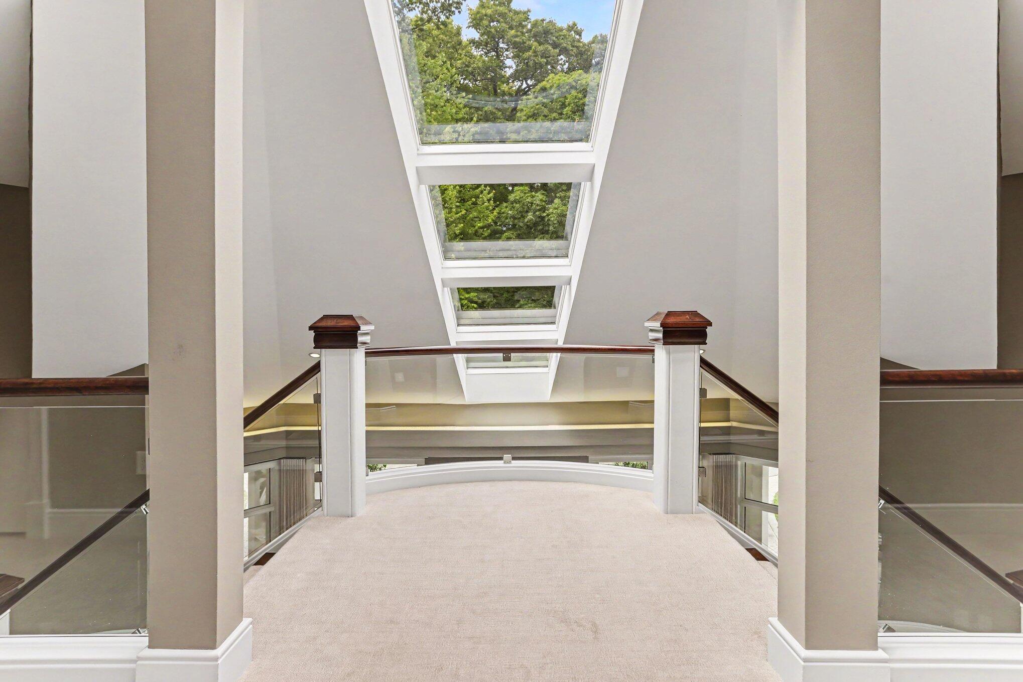7405 Hidden Cove Place Property Photo 18