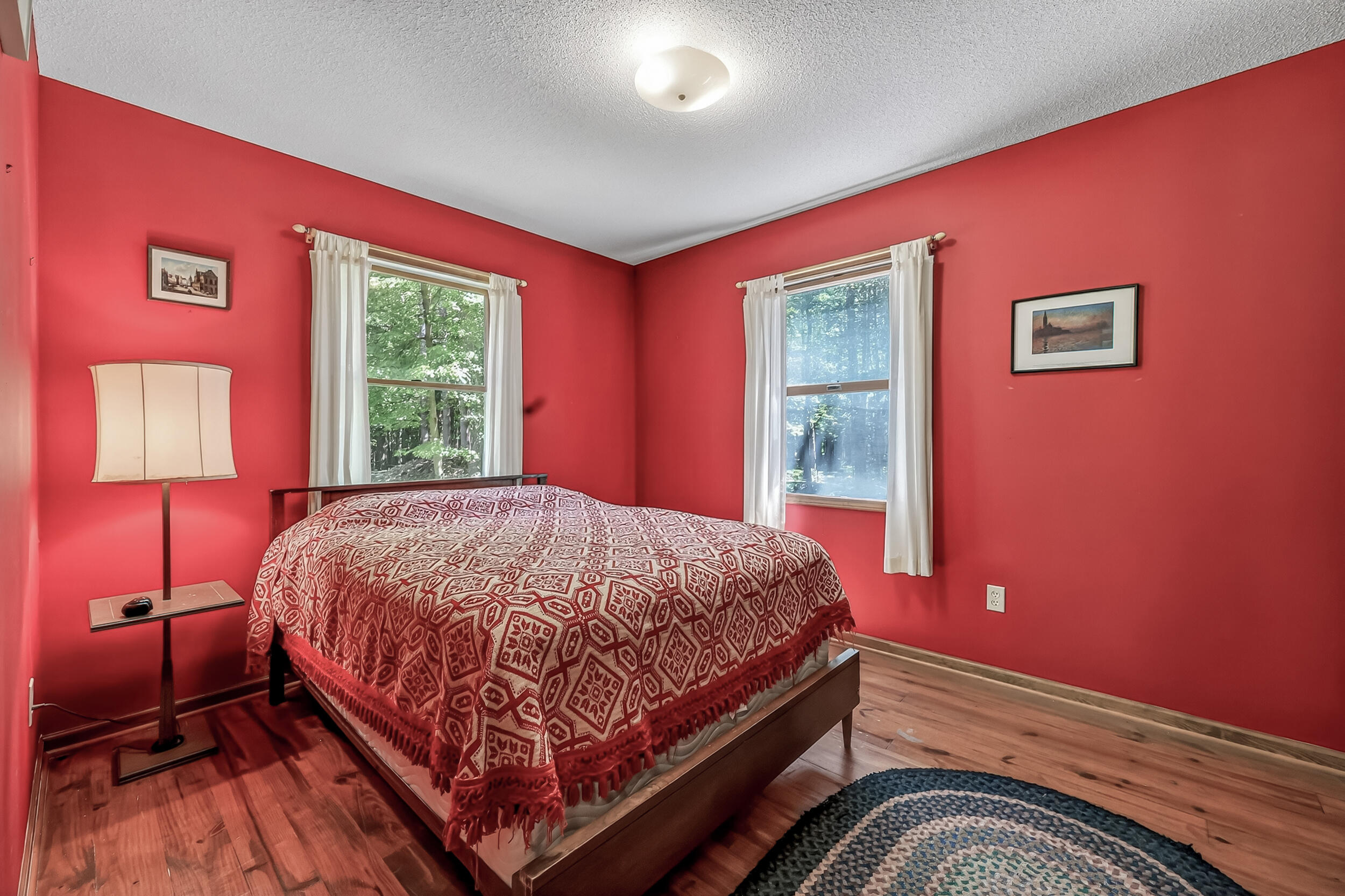 3821 W Baseline Road Property Photo 6