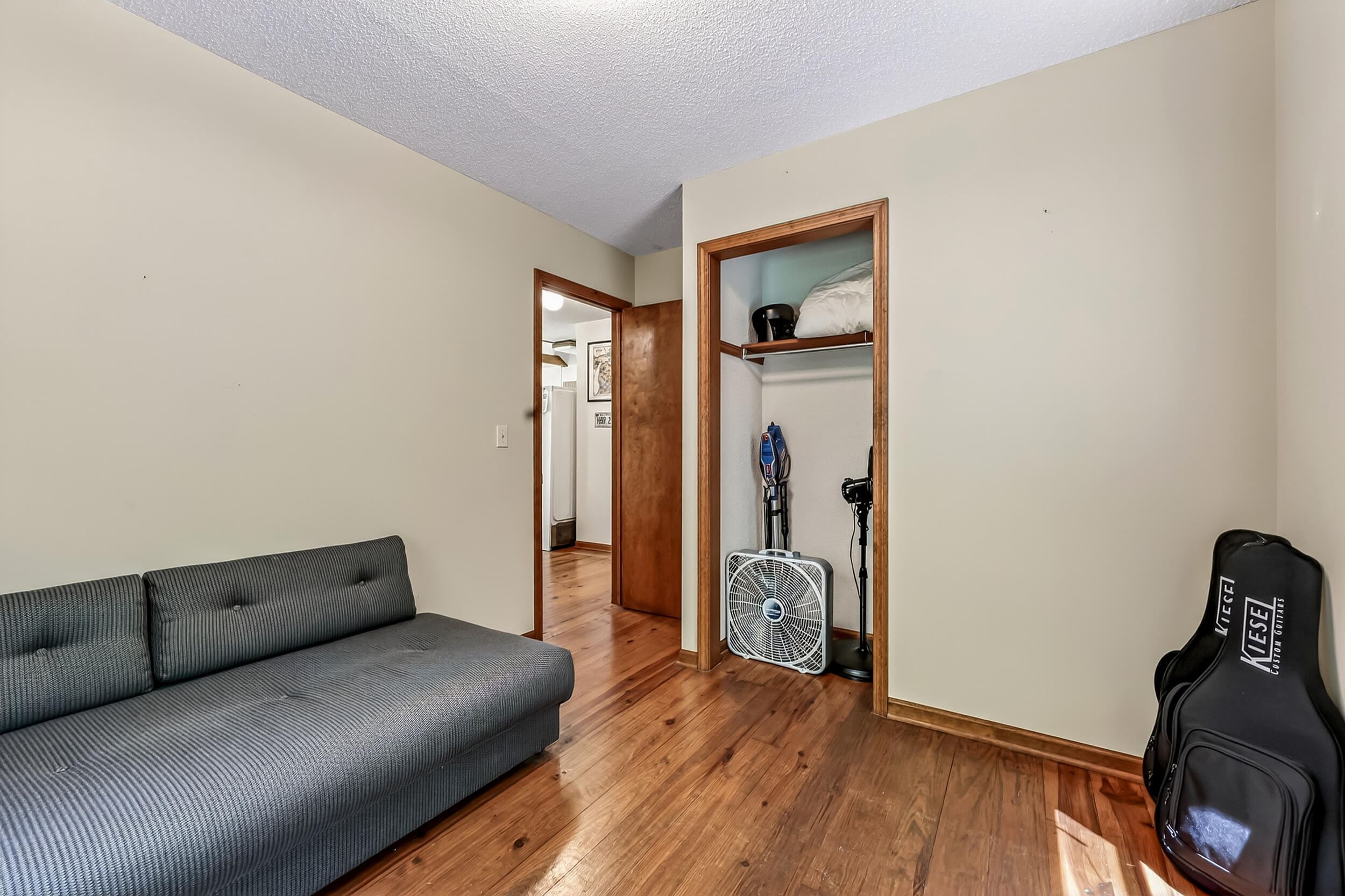 3821 W Baseline Road Property Photo 24