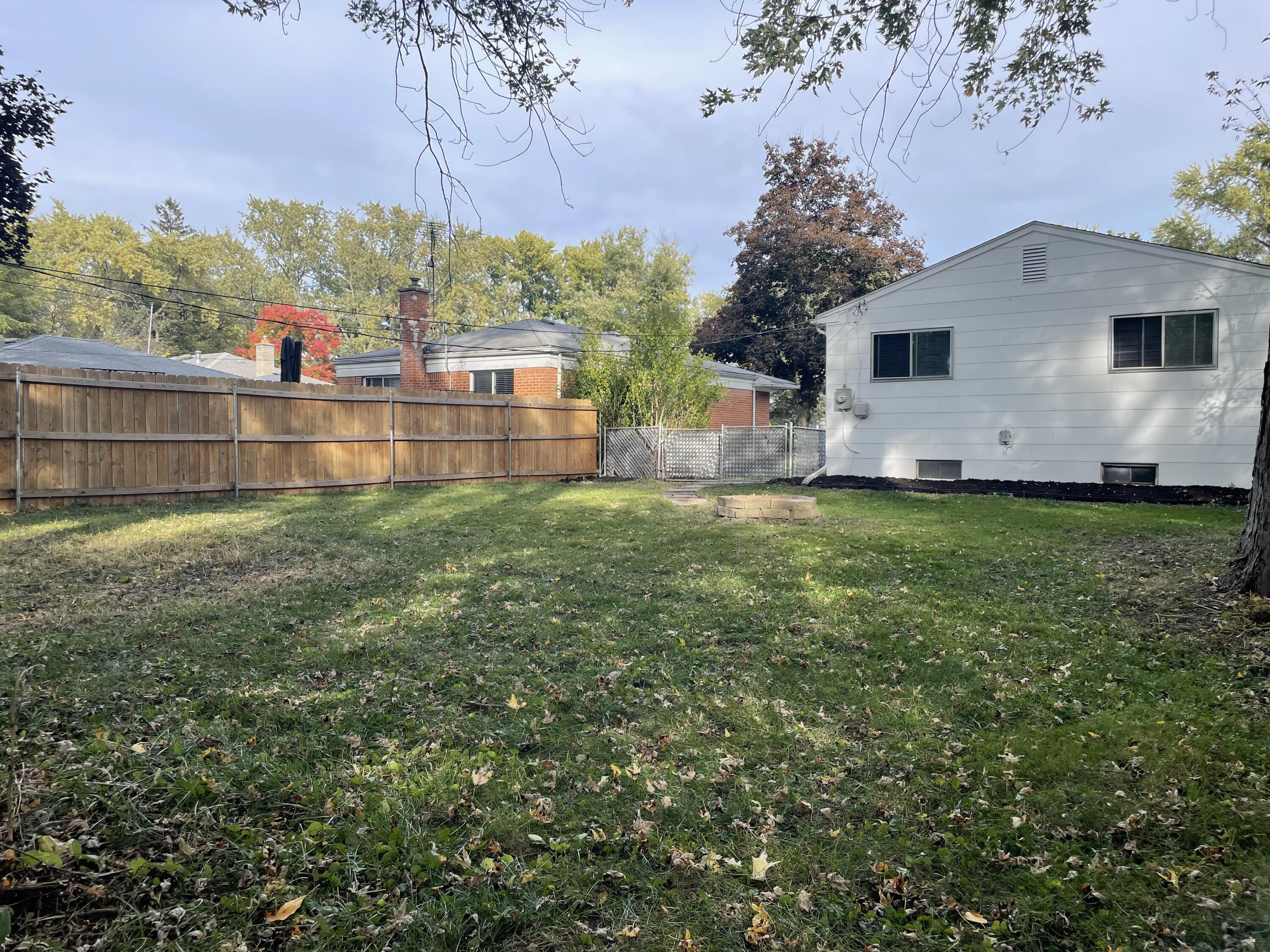 16599 Lenore Avenue Property Photo 15