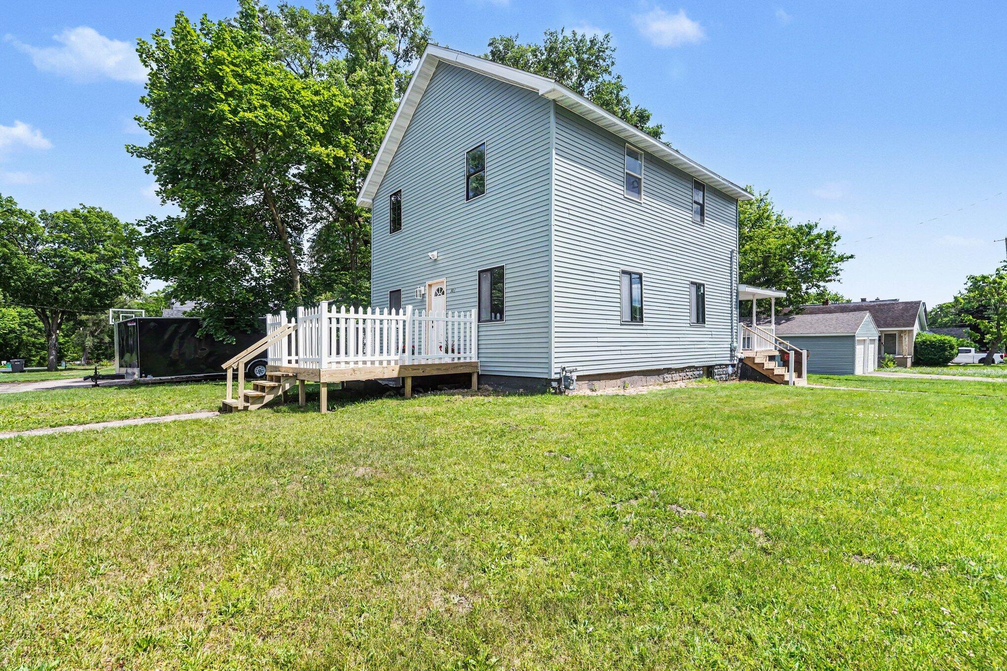 142 Rook Street Property Photo 4