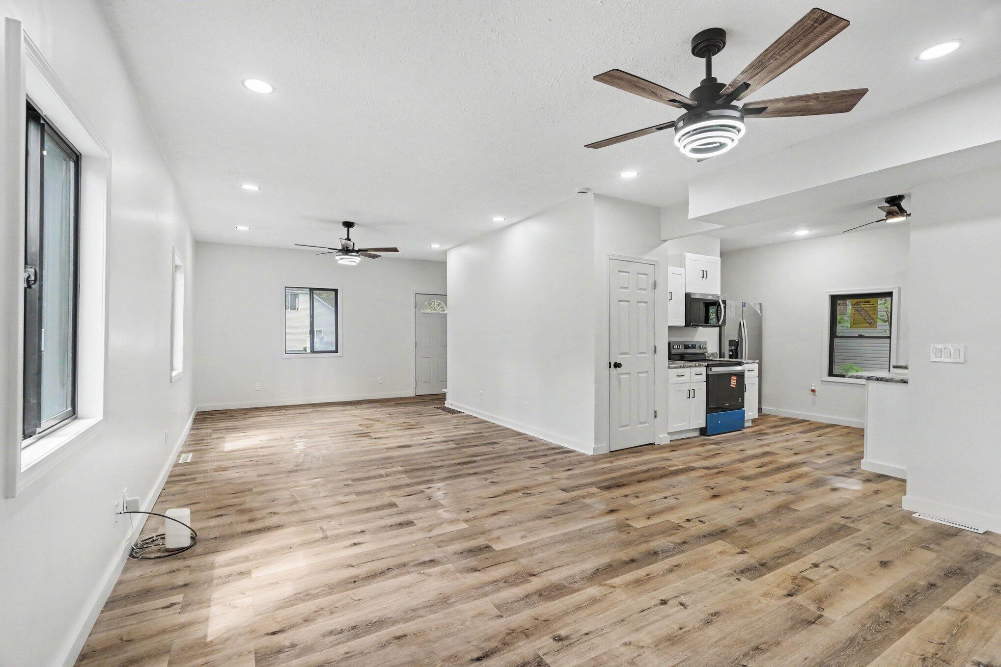 142 Rook Street Property Photo 8