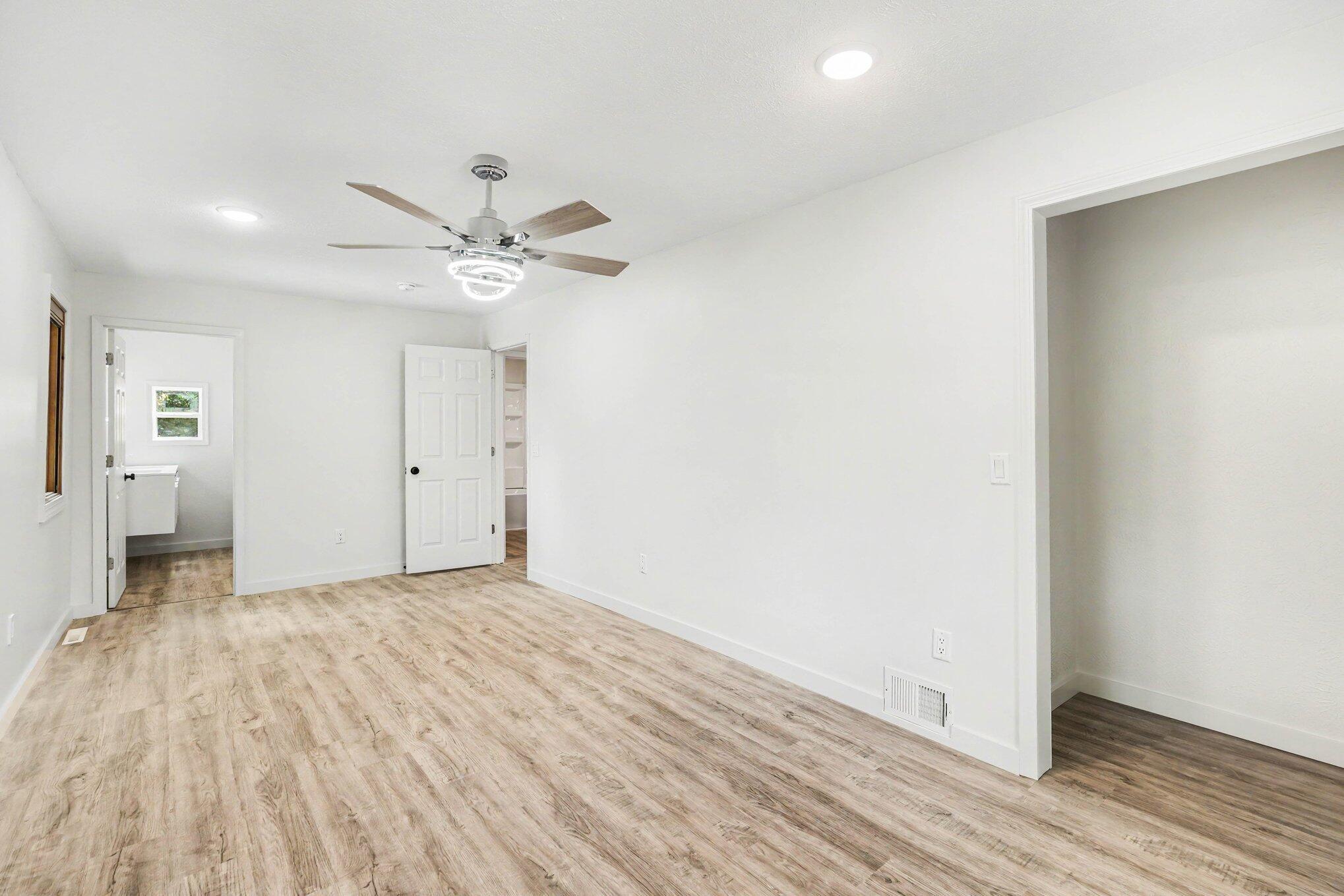 142 Rook Street Property Photo 17