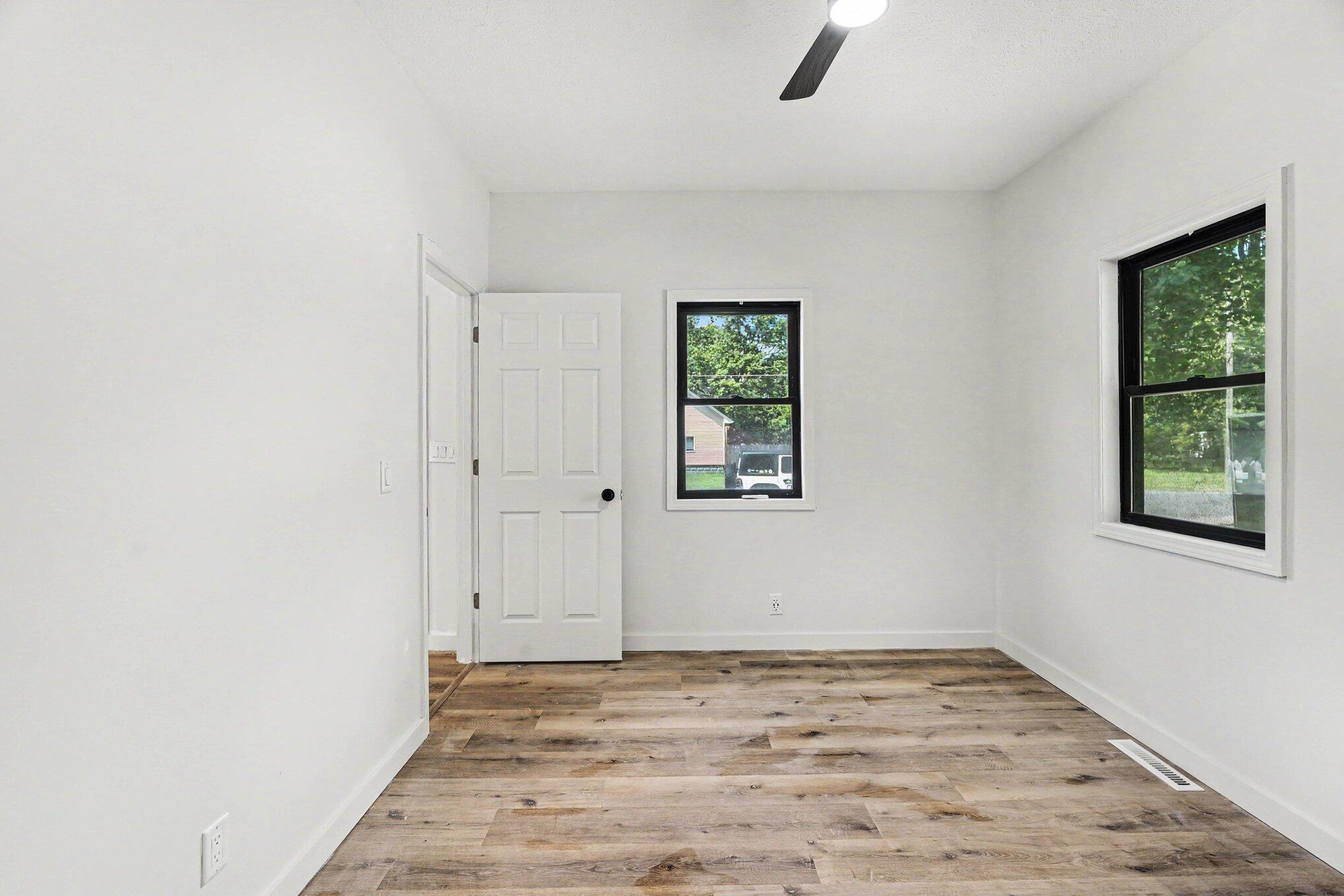 142 Rook Street Property Photo 24