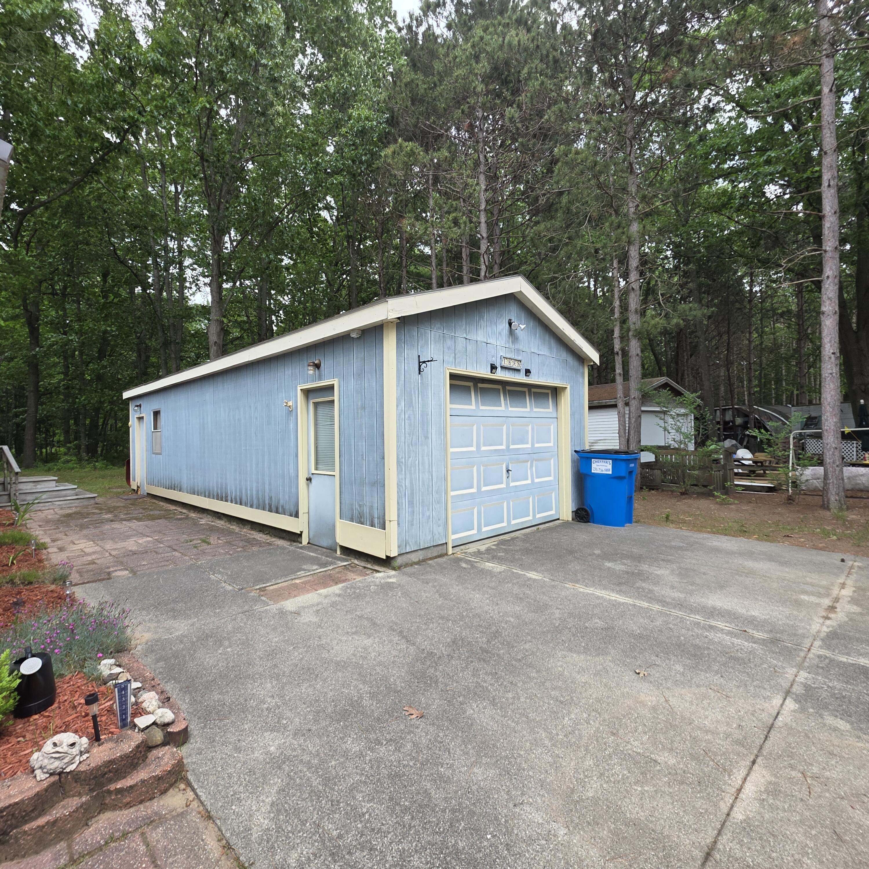 1898 N White Birch Drive Property Photo 2