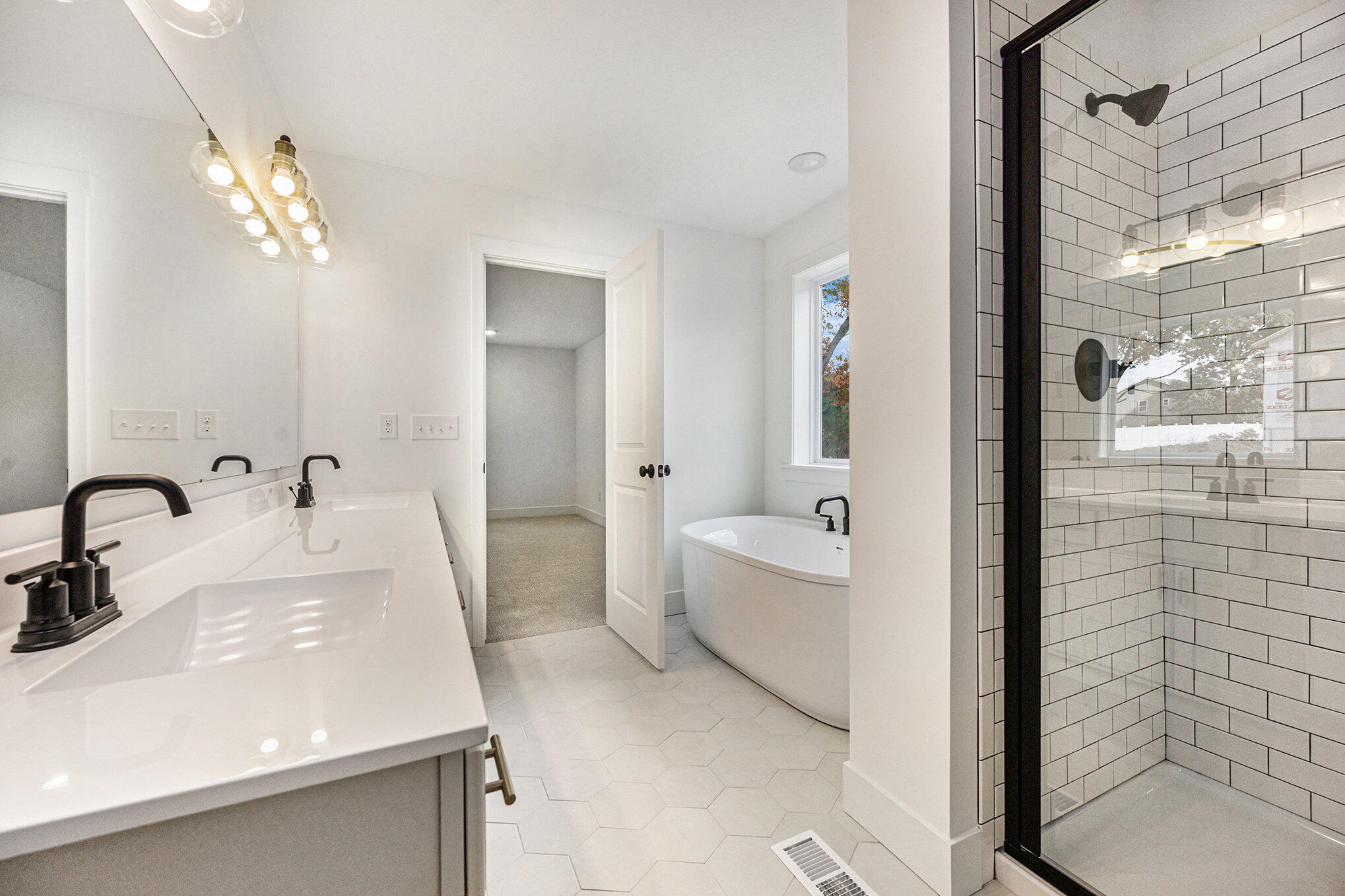 5978 Boxthorn Trail Property Photo 15
