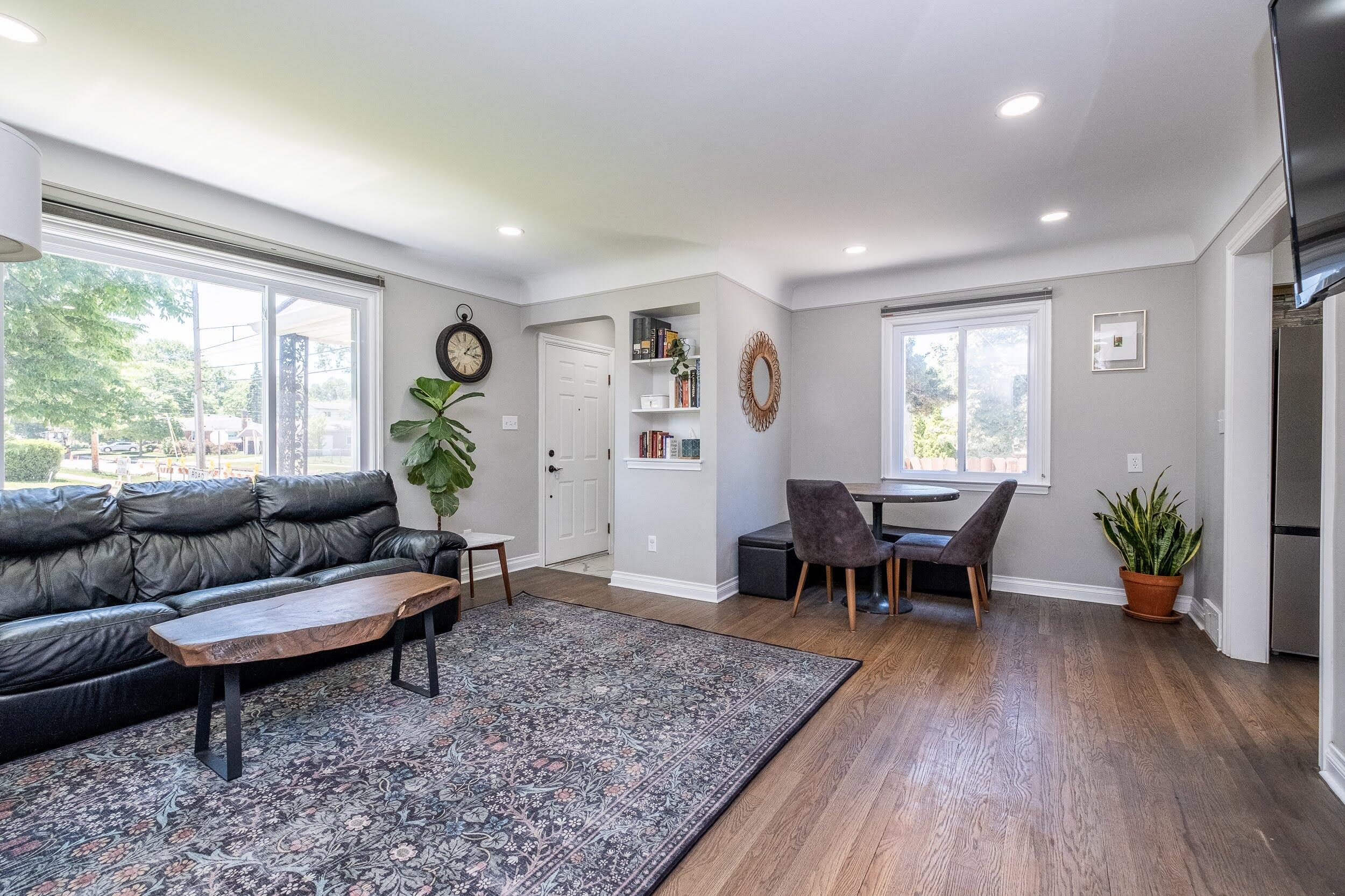332 Normandy Road Property Photo 8