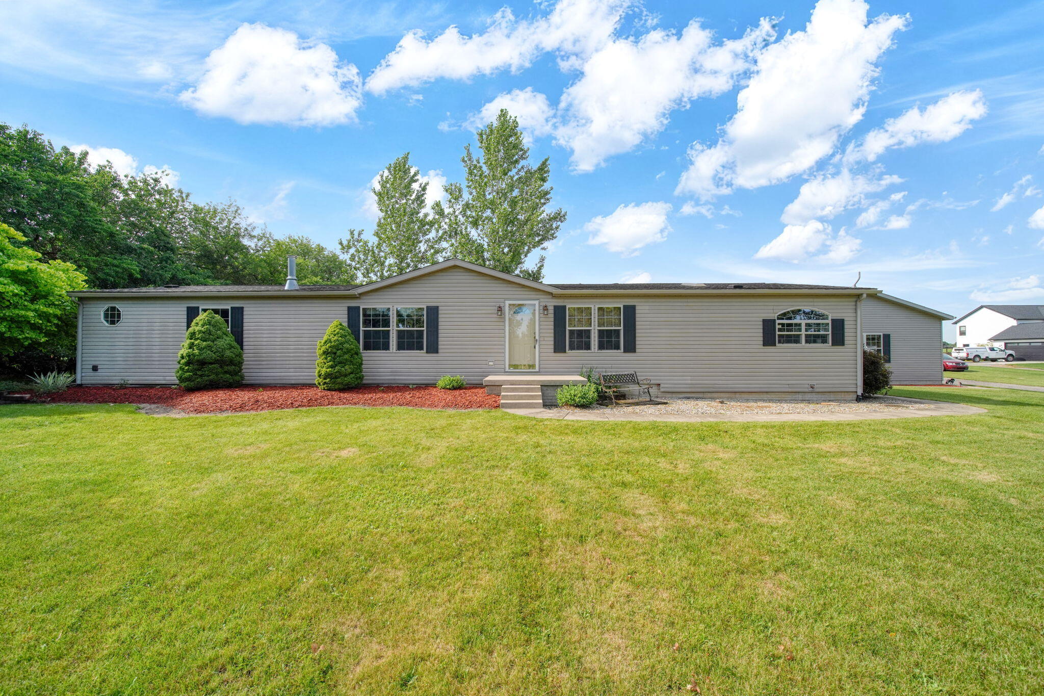 13465 Horning Road Property Photo 2