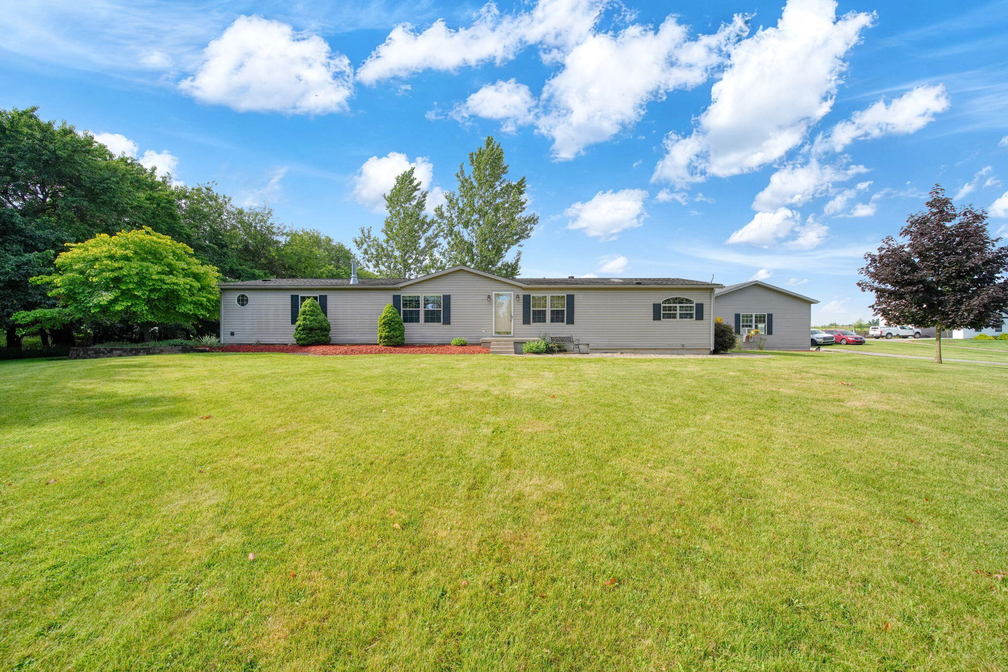 13465 Horning Road Property Photo 3