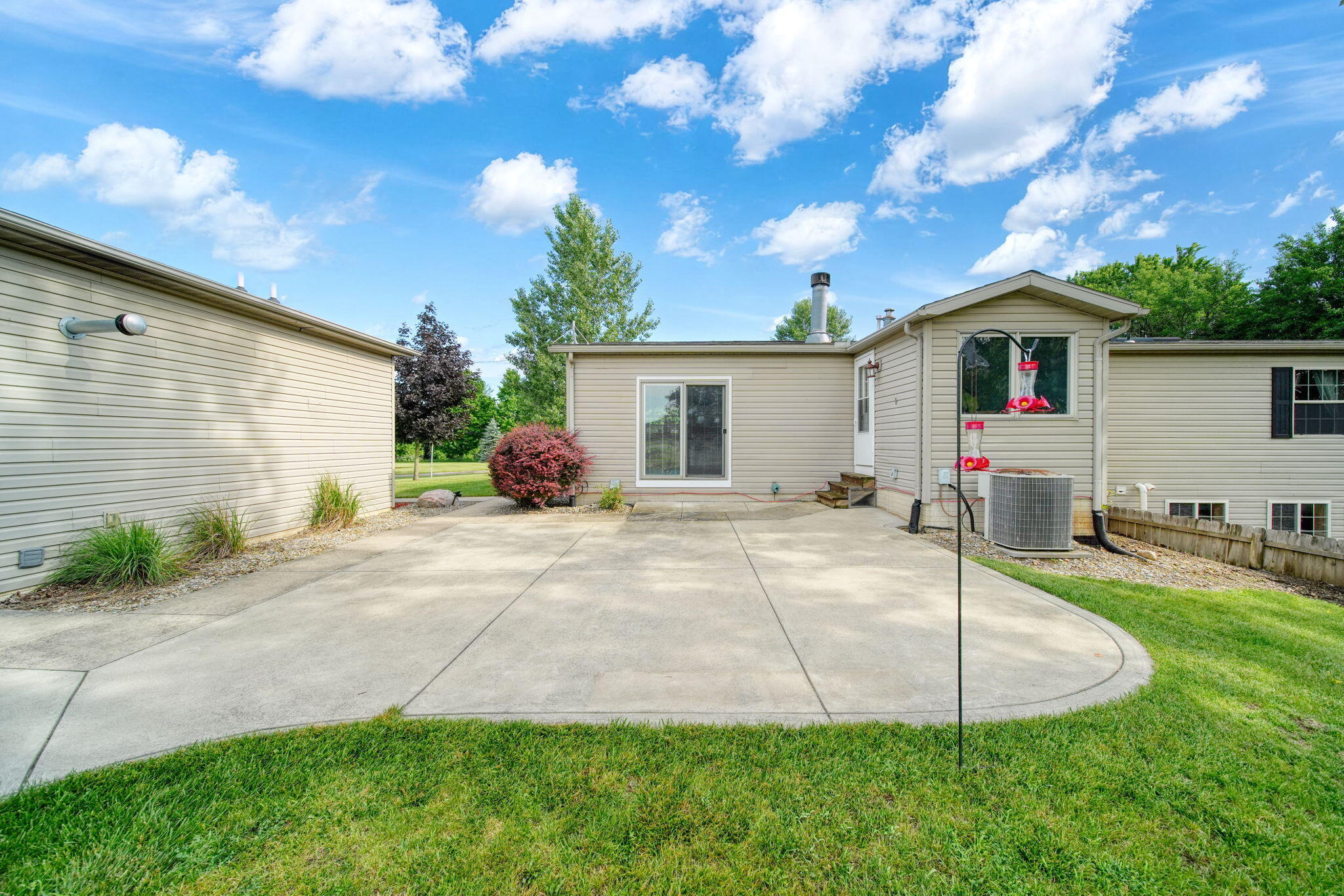 13465 Horning Road Property Photo 8