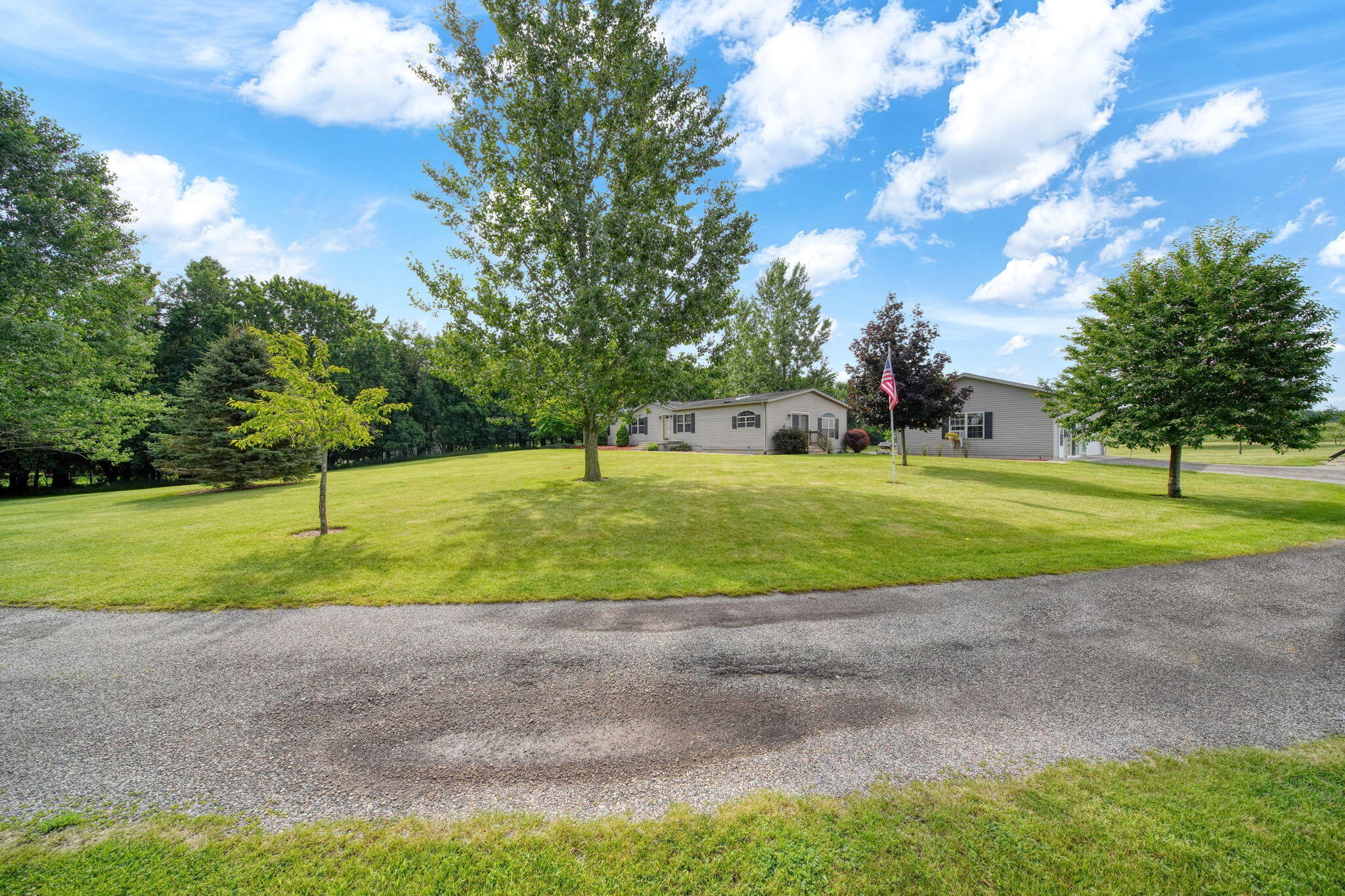 13465 Horning Road Property Photo 11