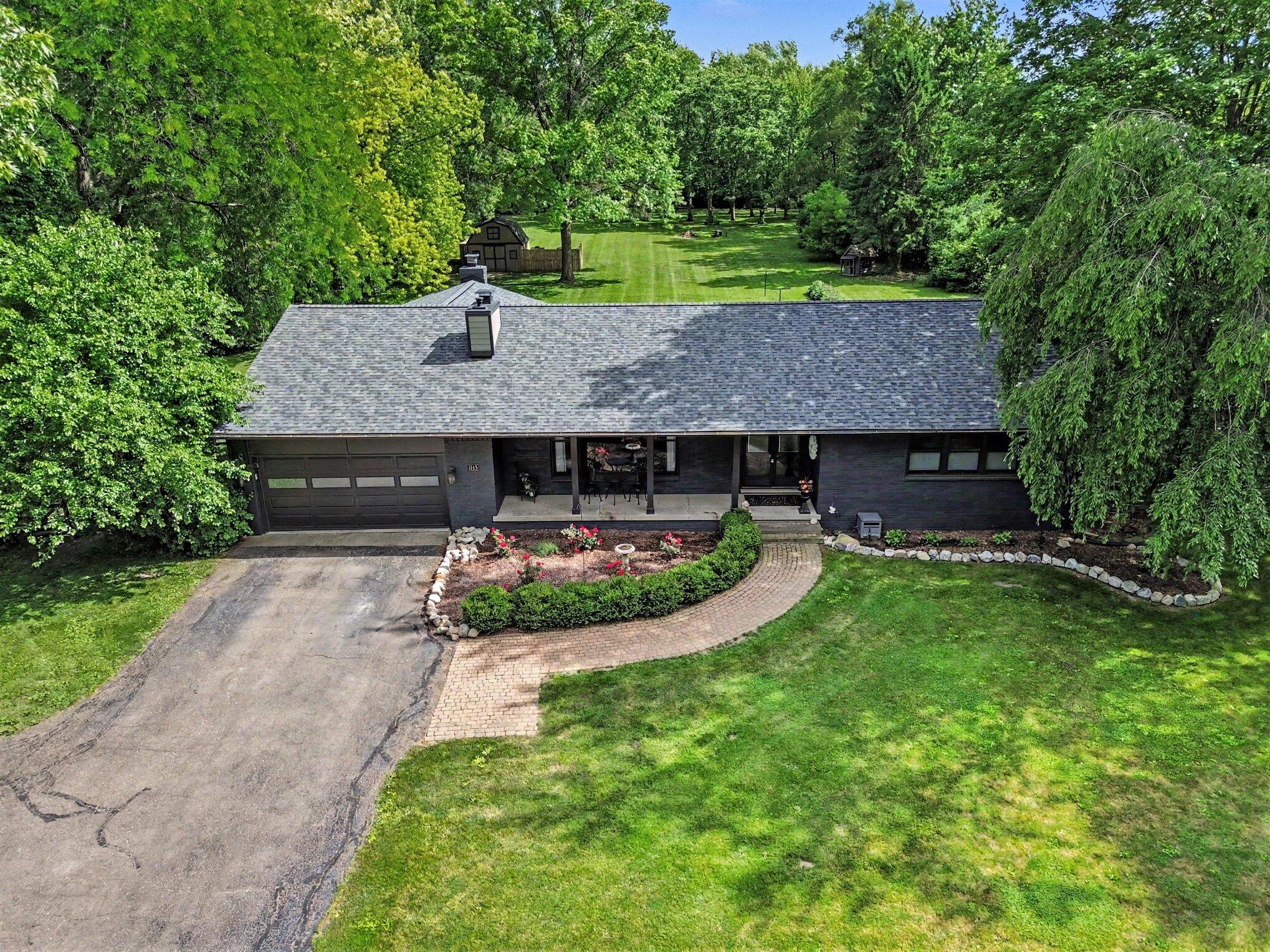 1145 W Bemis Road Property Photo 1