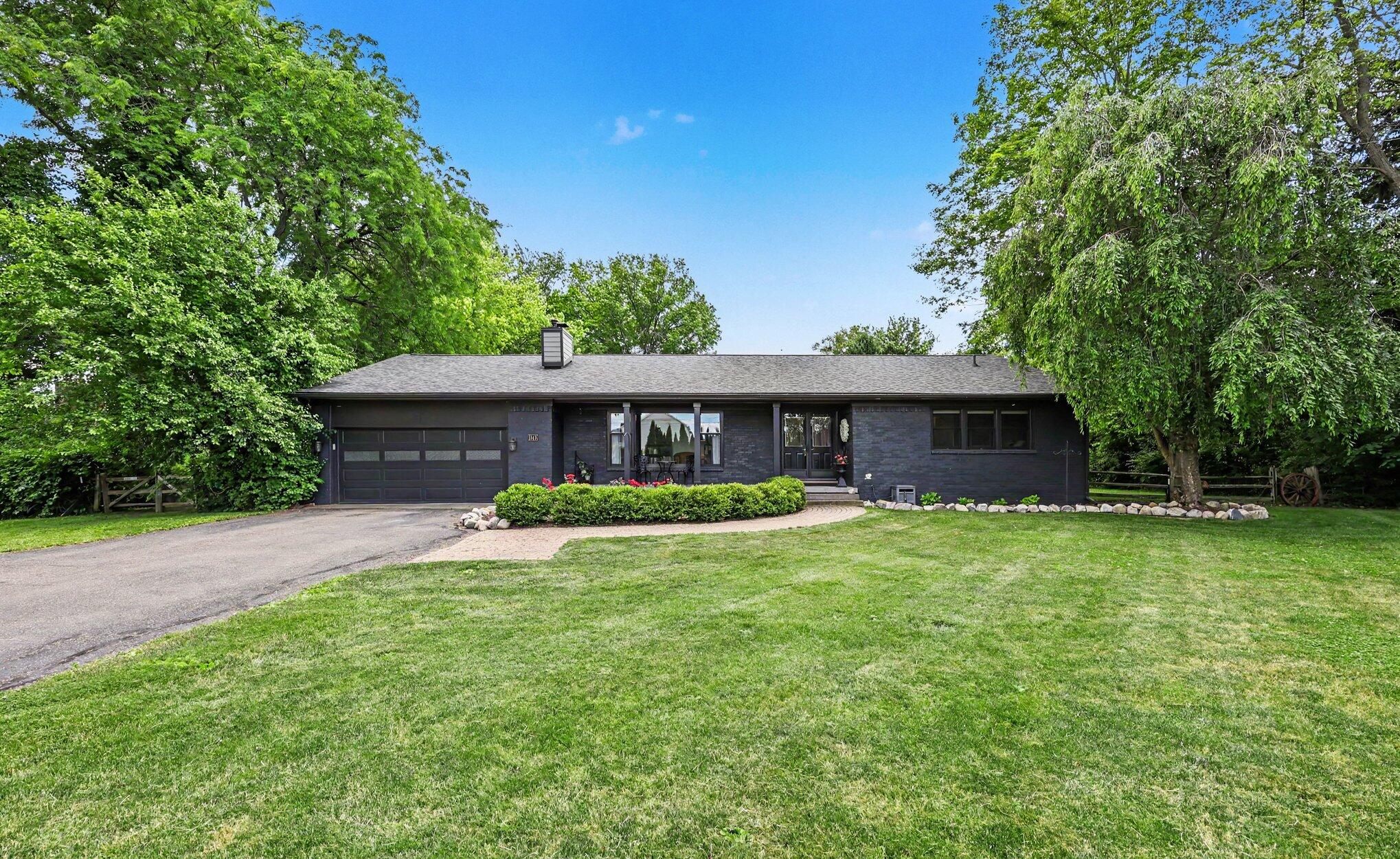 1145 W Bemis Road Property Photo 2