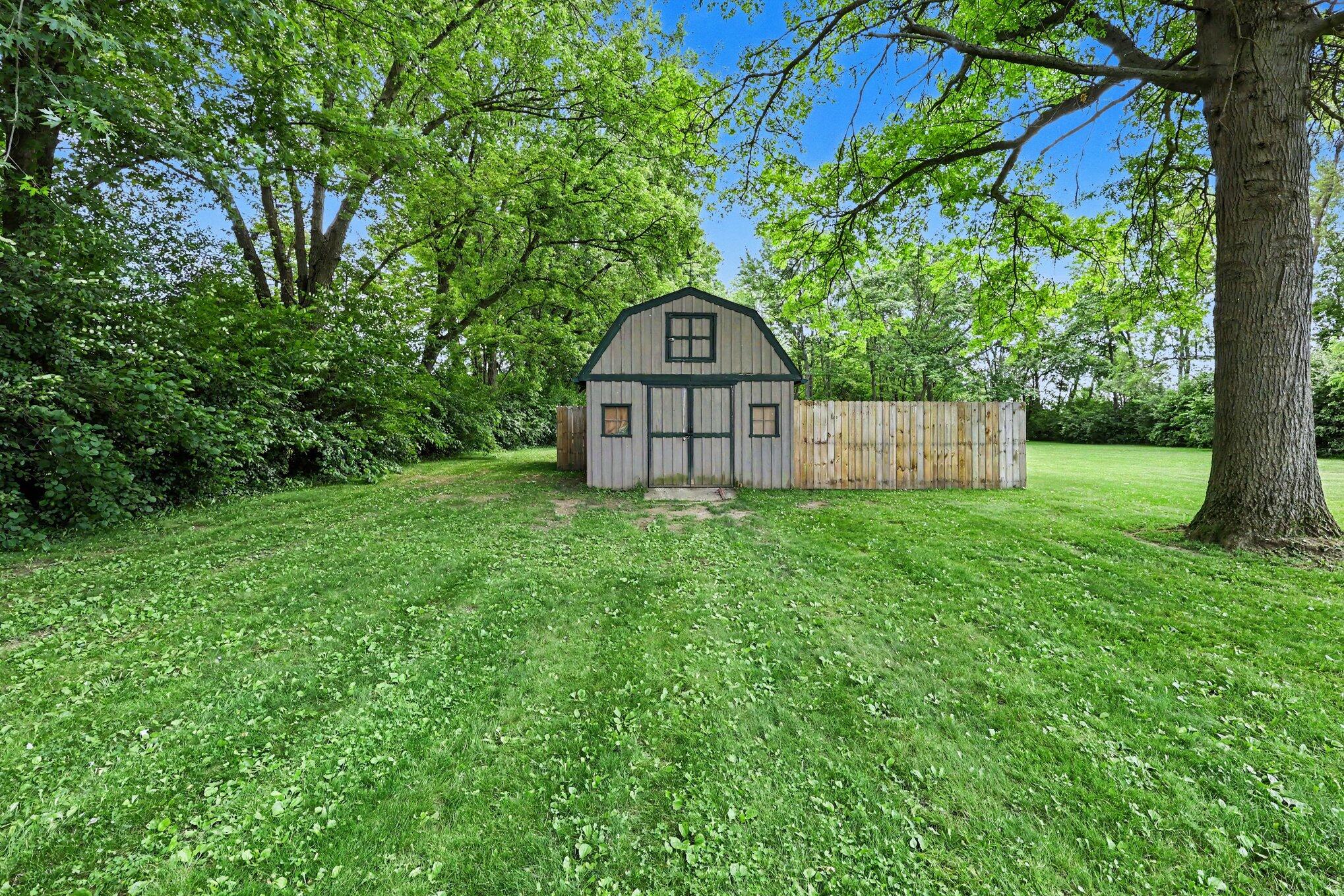 1145 W Bemis Road Property Photo 8