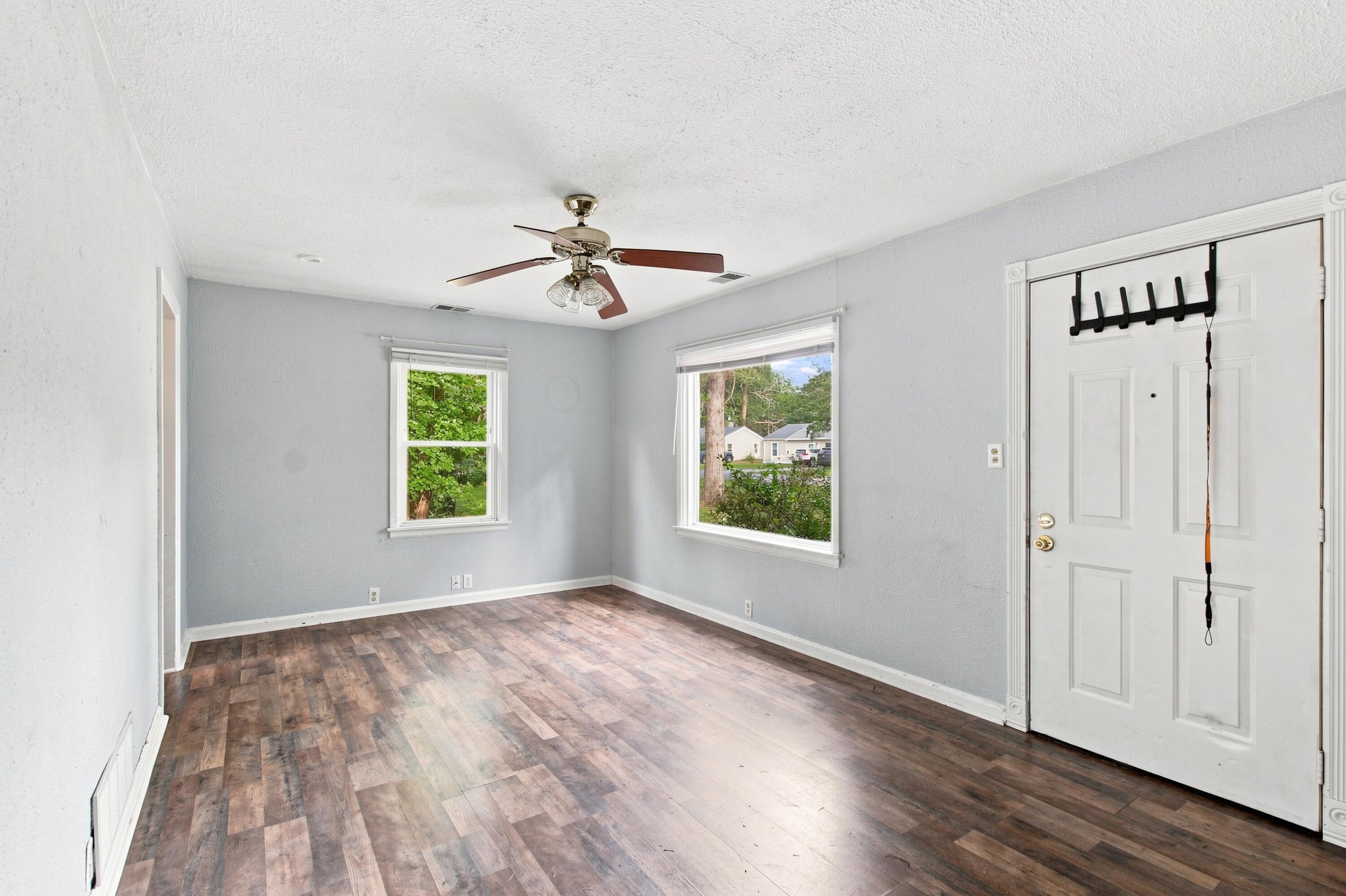 1826 Miller Drive Property Photo 2