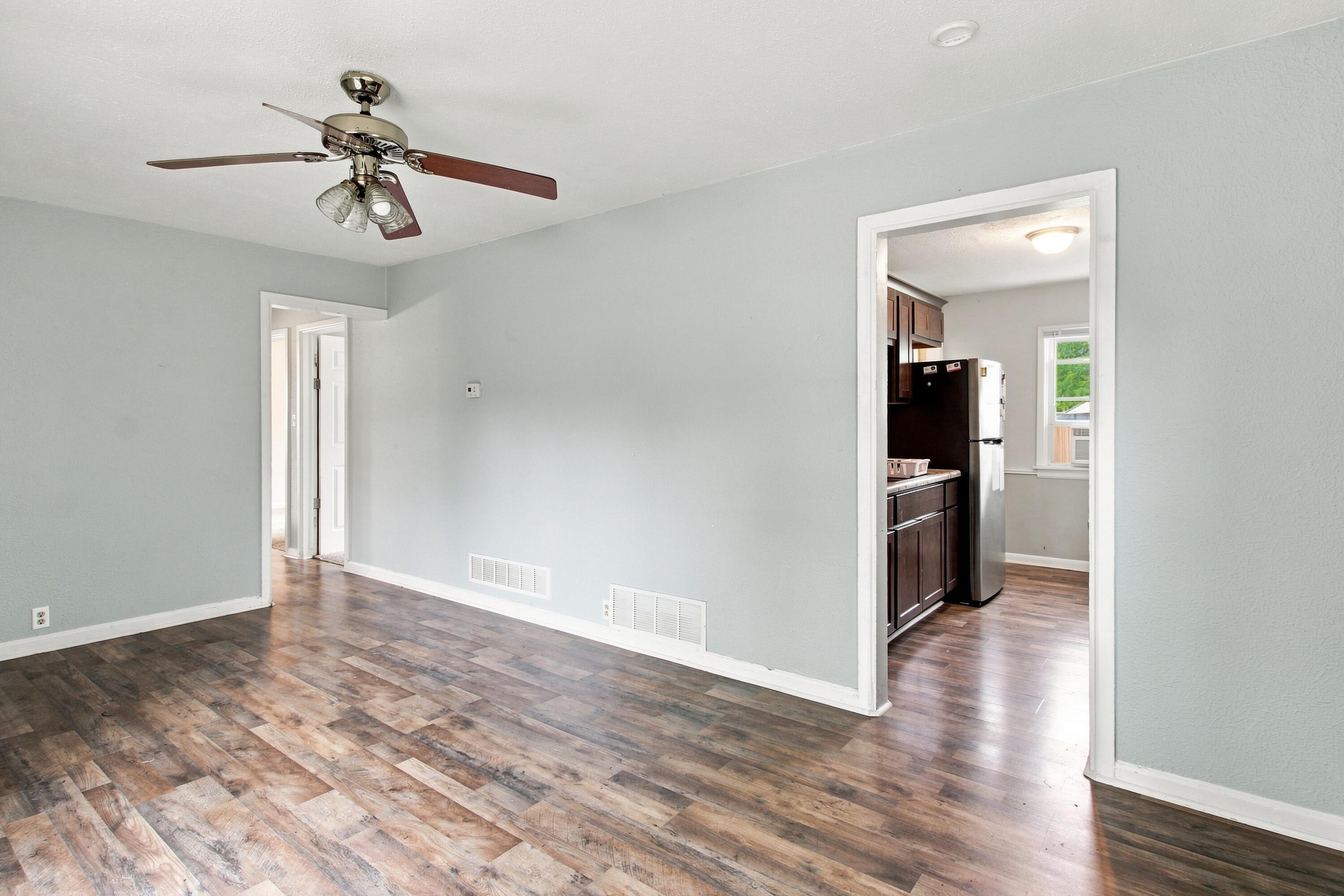 1826 Miller Drive Property Photo 3