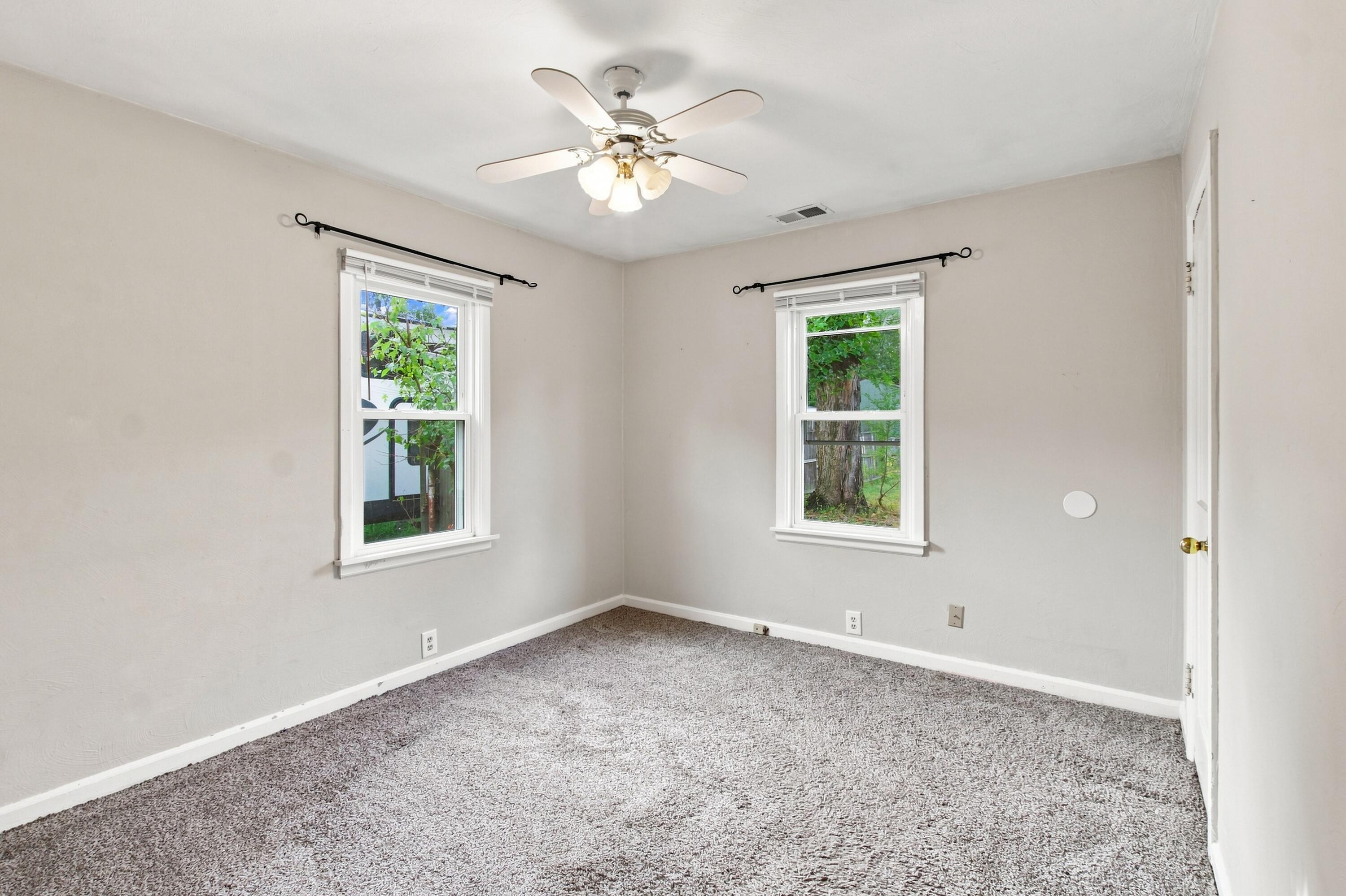 1826 Miller Drive Property Photo 14