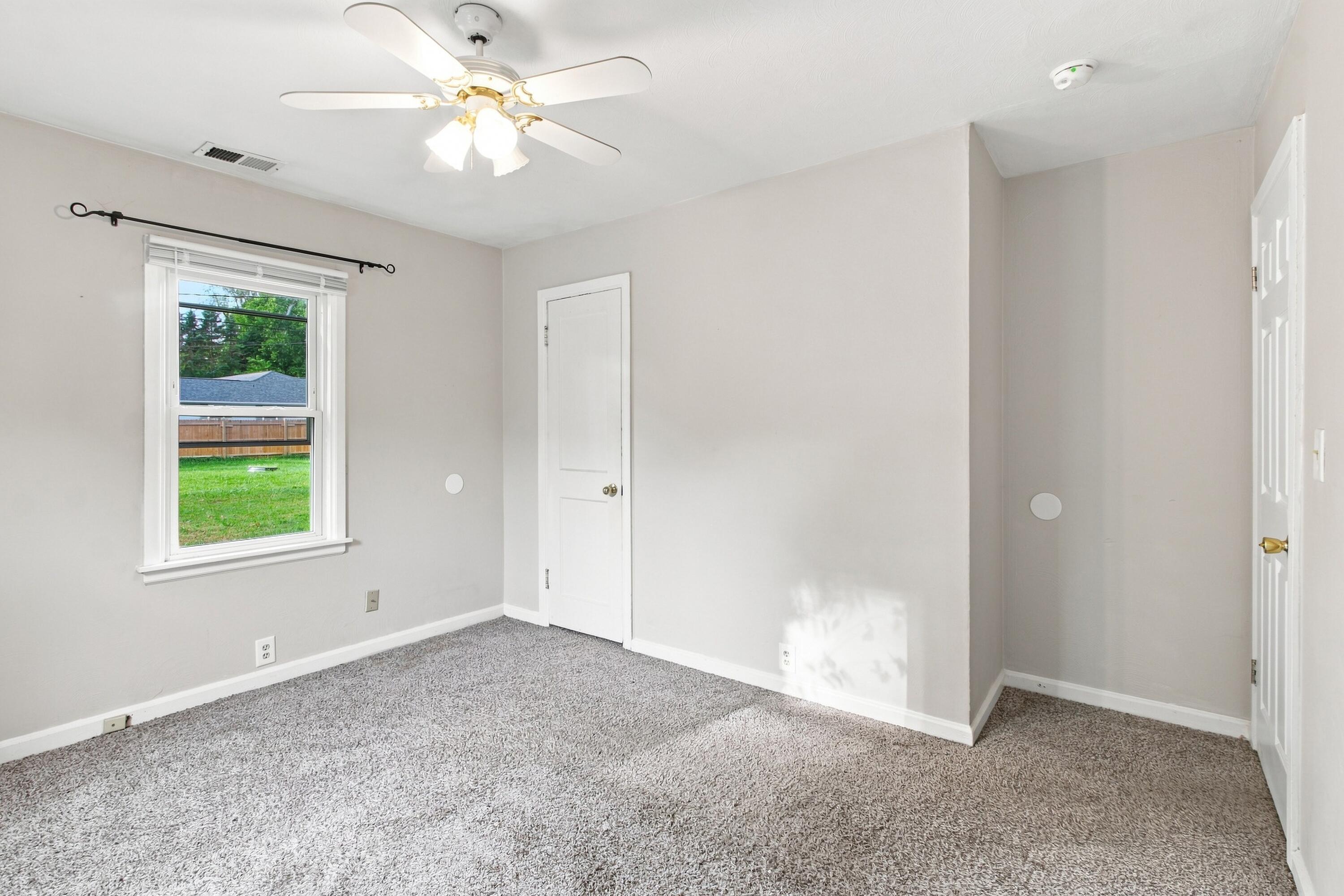 1826 Miller Drive Property Photo 15