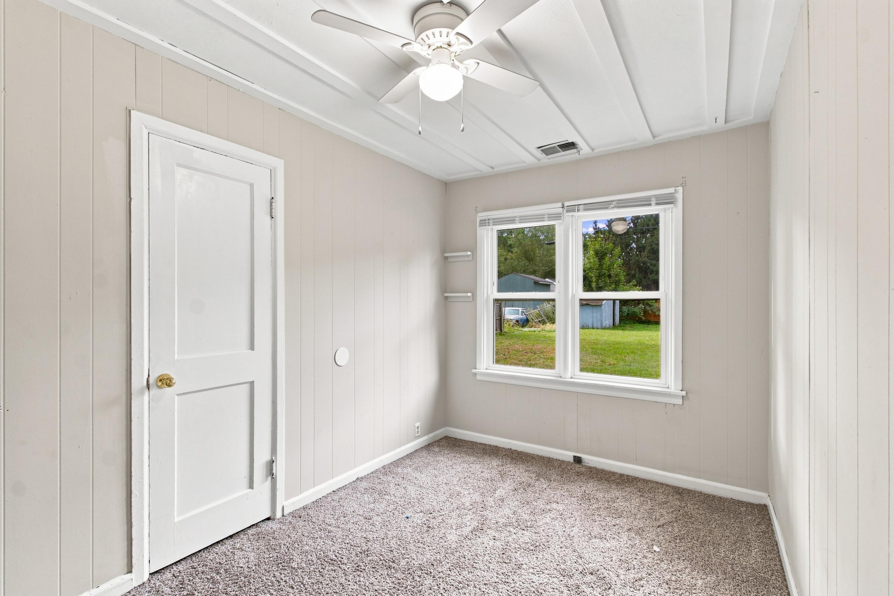 1826 Miller Drive Property Photo 18
