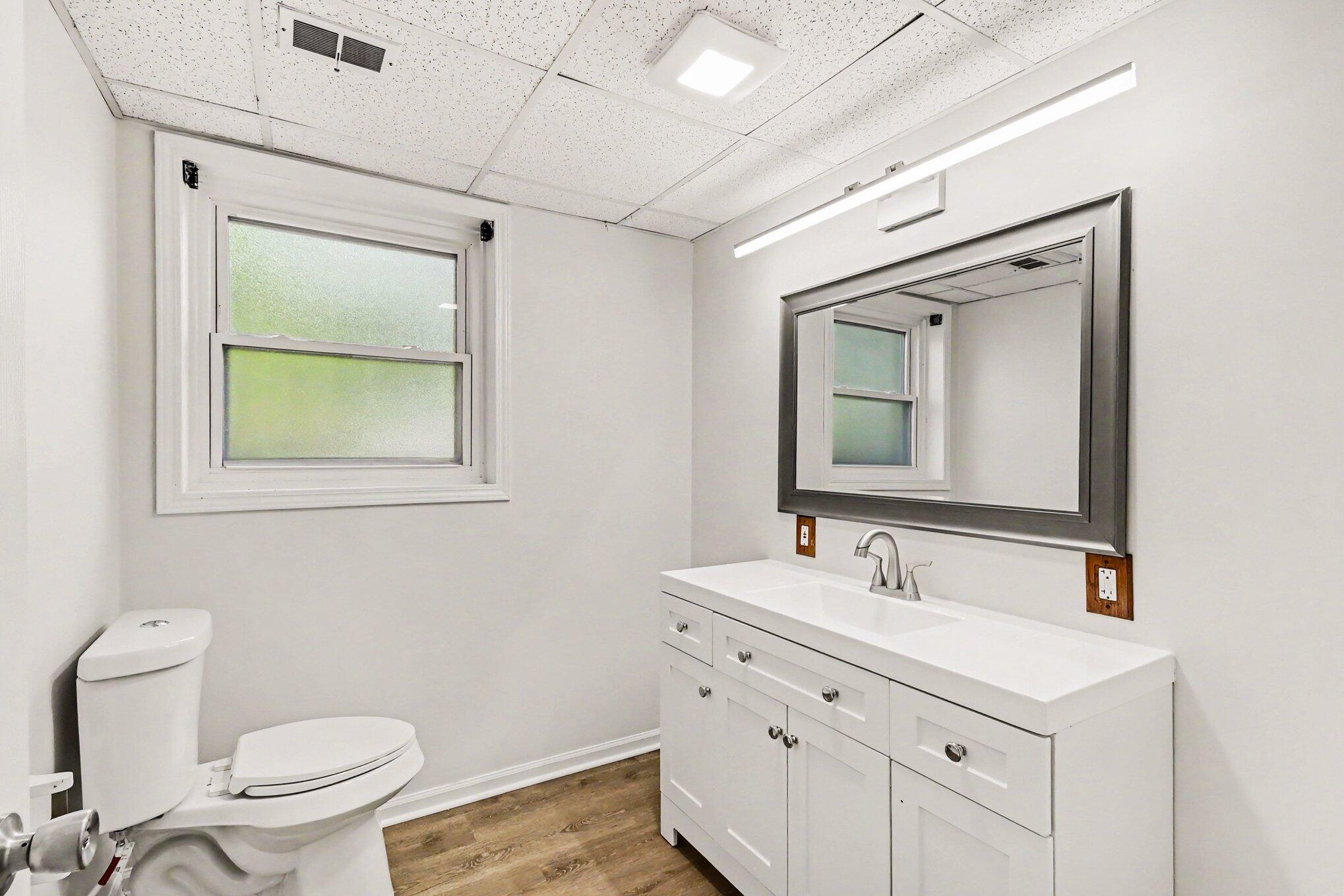 1077 Gidner Road Property Photo 19