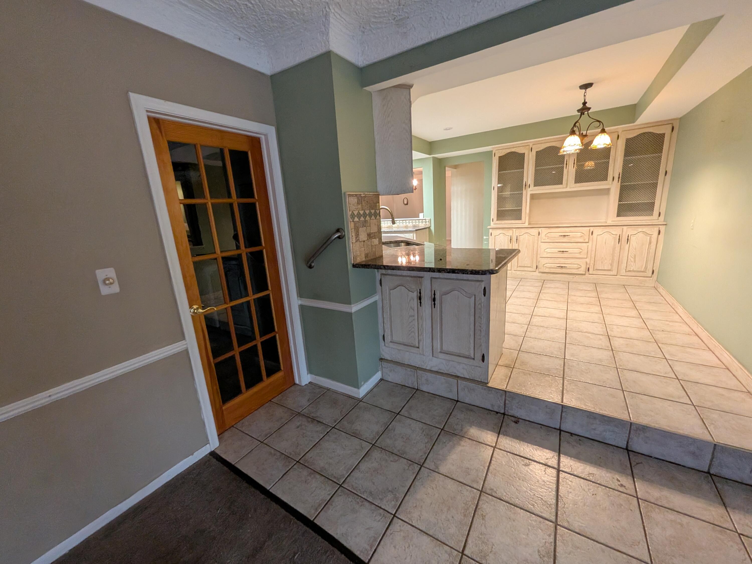 11235 Common Road Property Photo 8