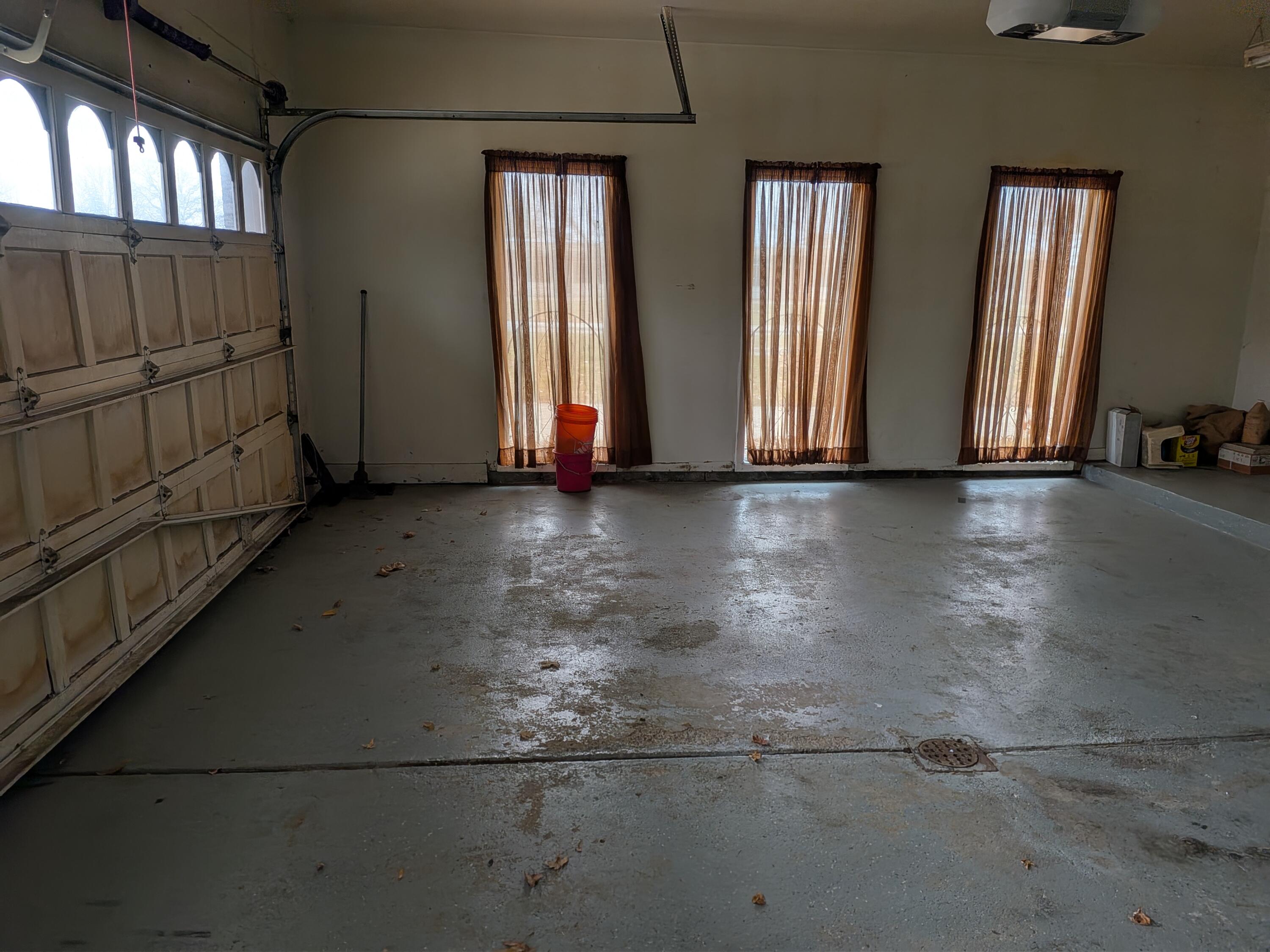 11235 Common Road Property Photo 25