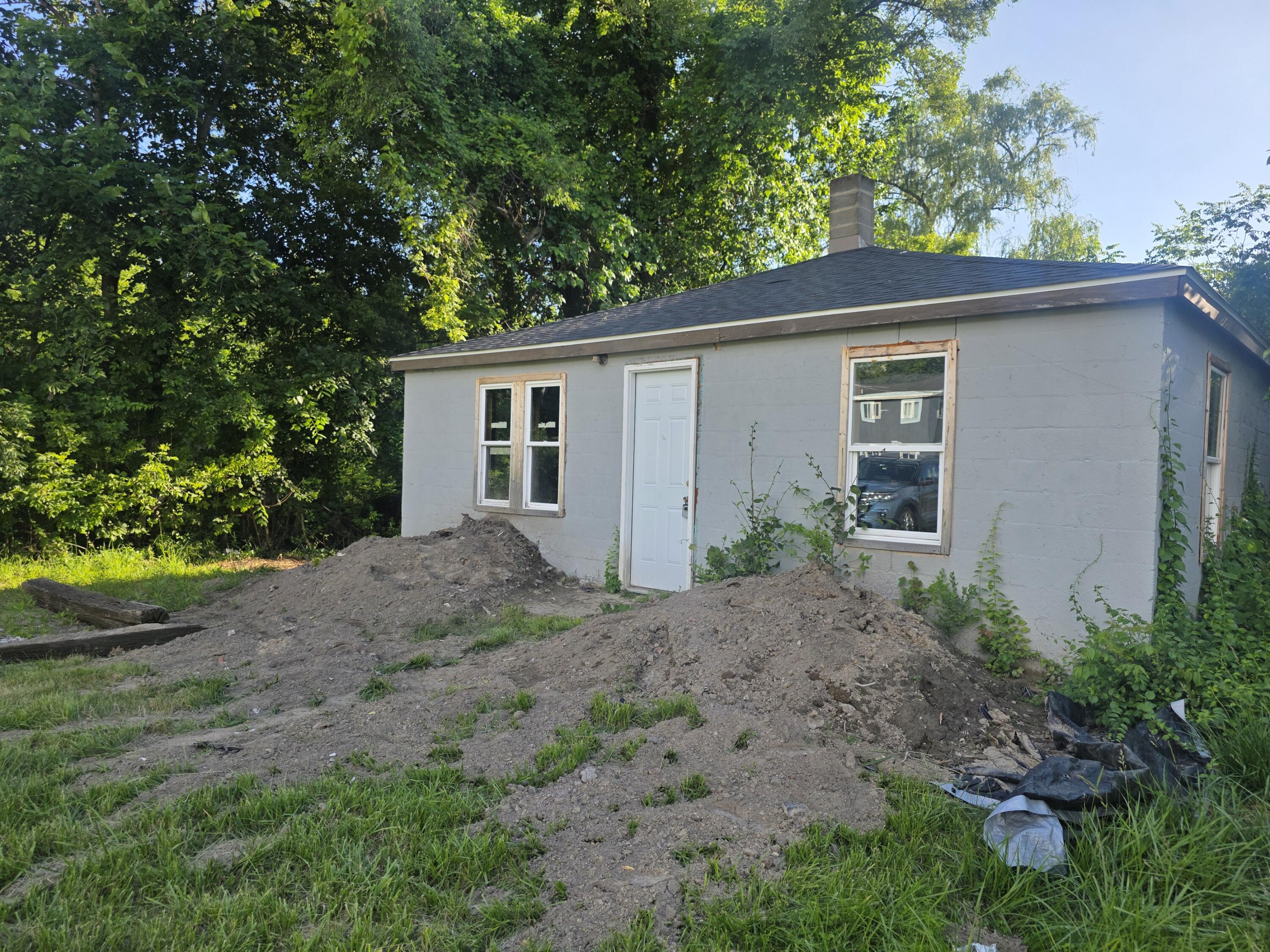 336 S Crystal Avenue Property Photo 6