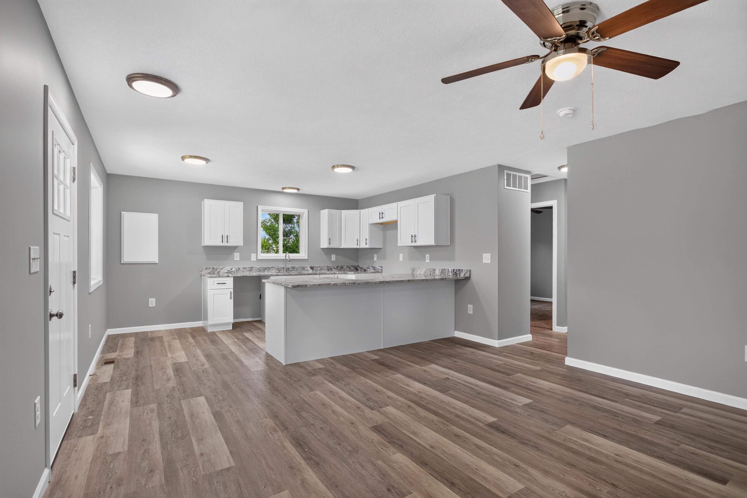 1111 Lansing Avenue Property Photo 4