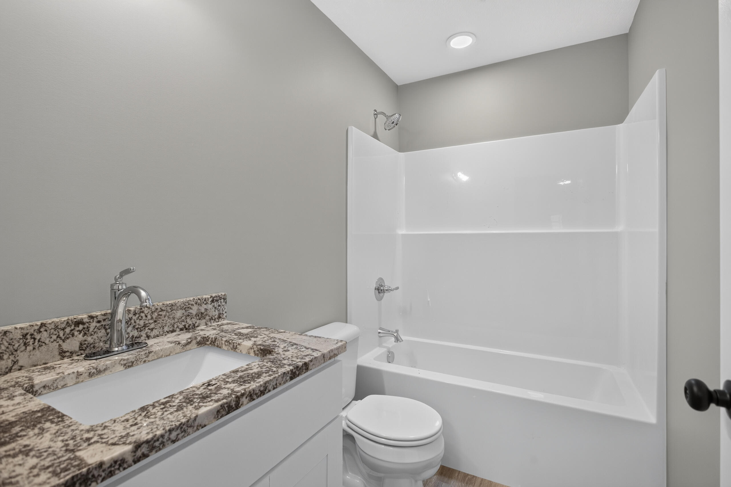 1111 Lansing Avenue Property Photo 16