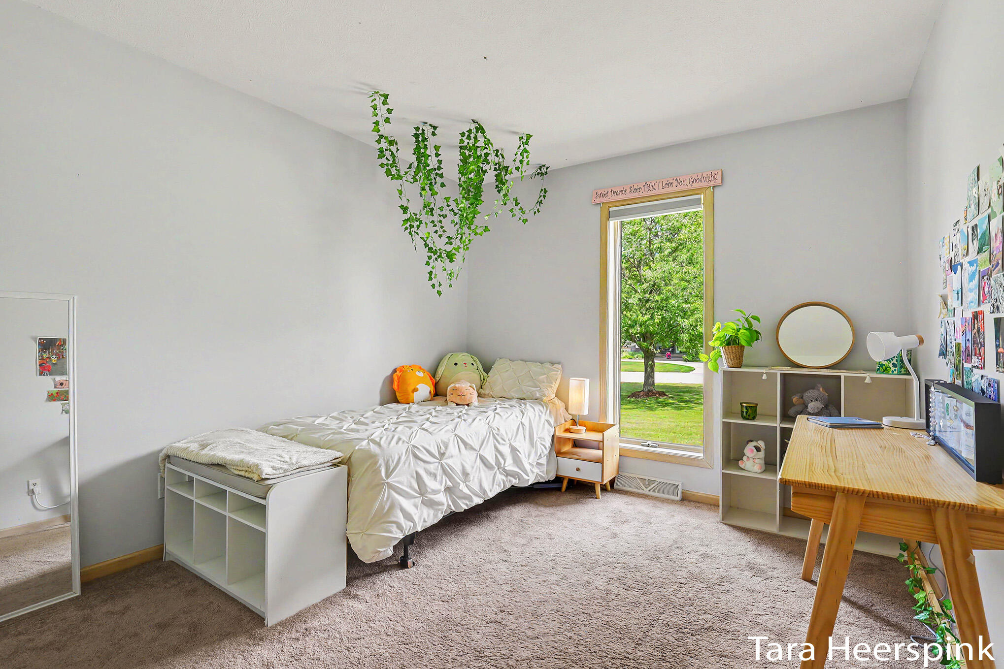 6237 Arroyo Vista Drive Ne Property Photo 11