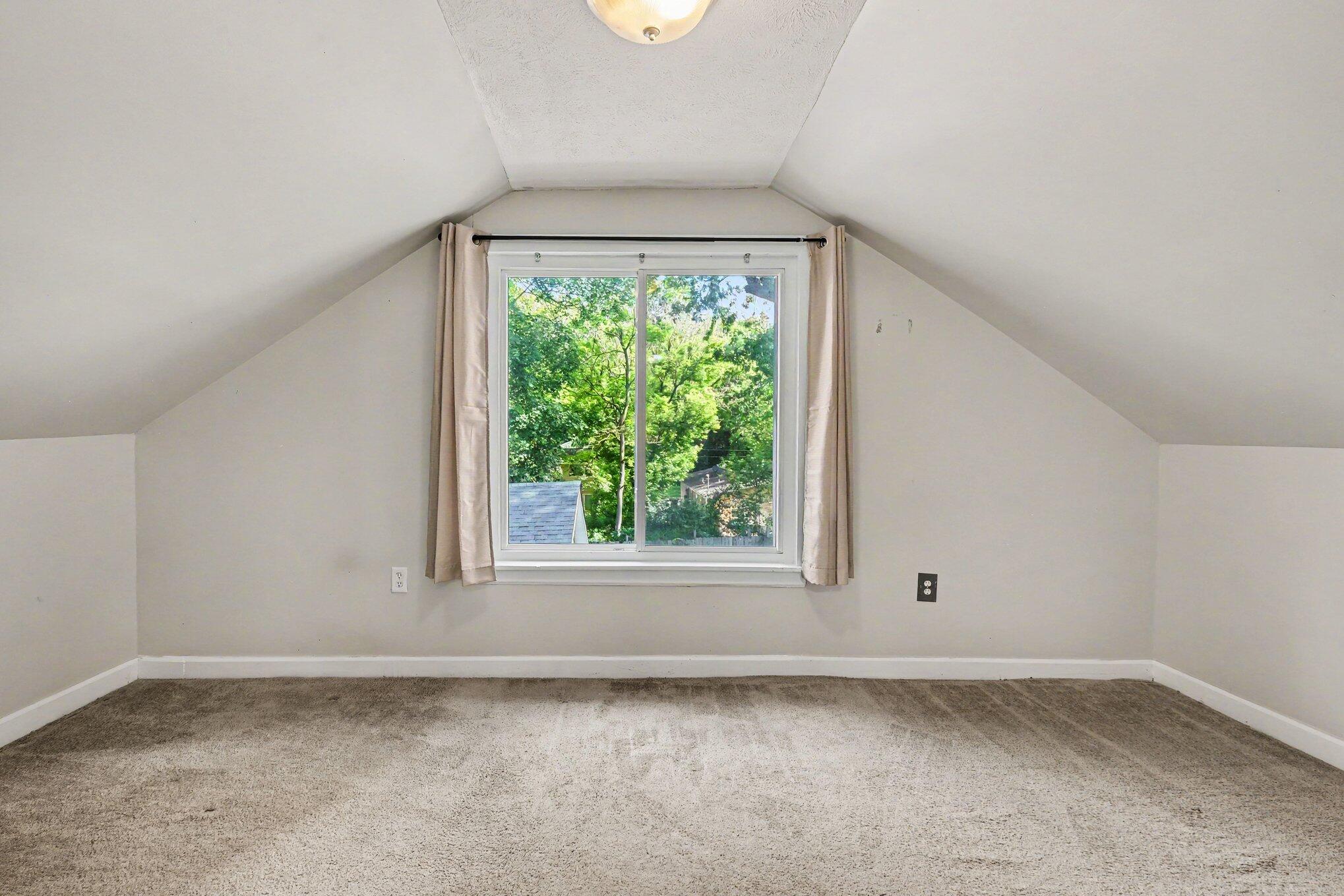 353 Cedar Street Ne Property Photo 13
