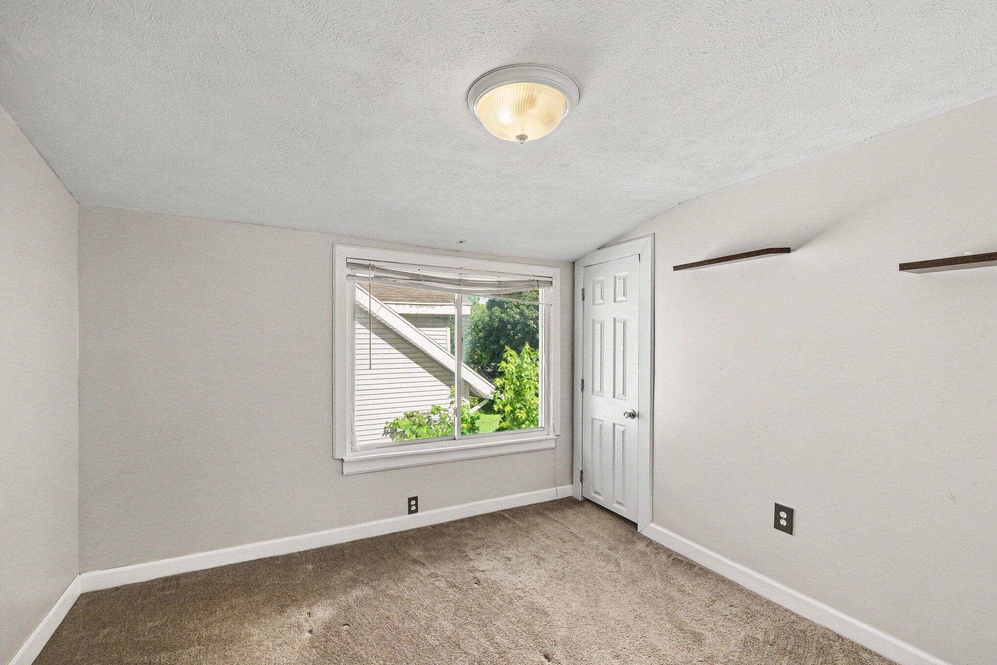 353 Cedar Street Ne Property Photo 15