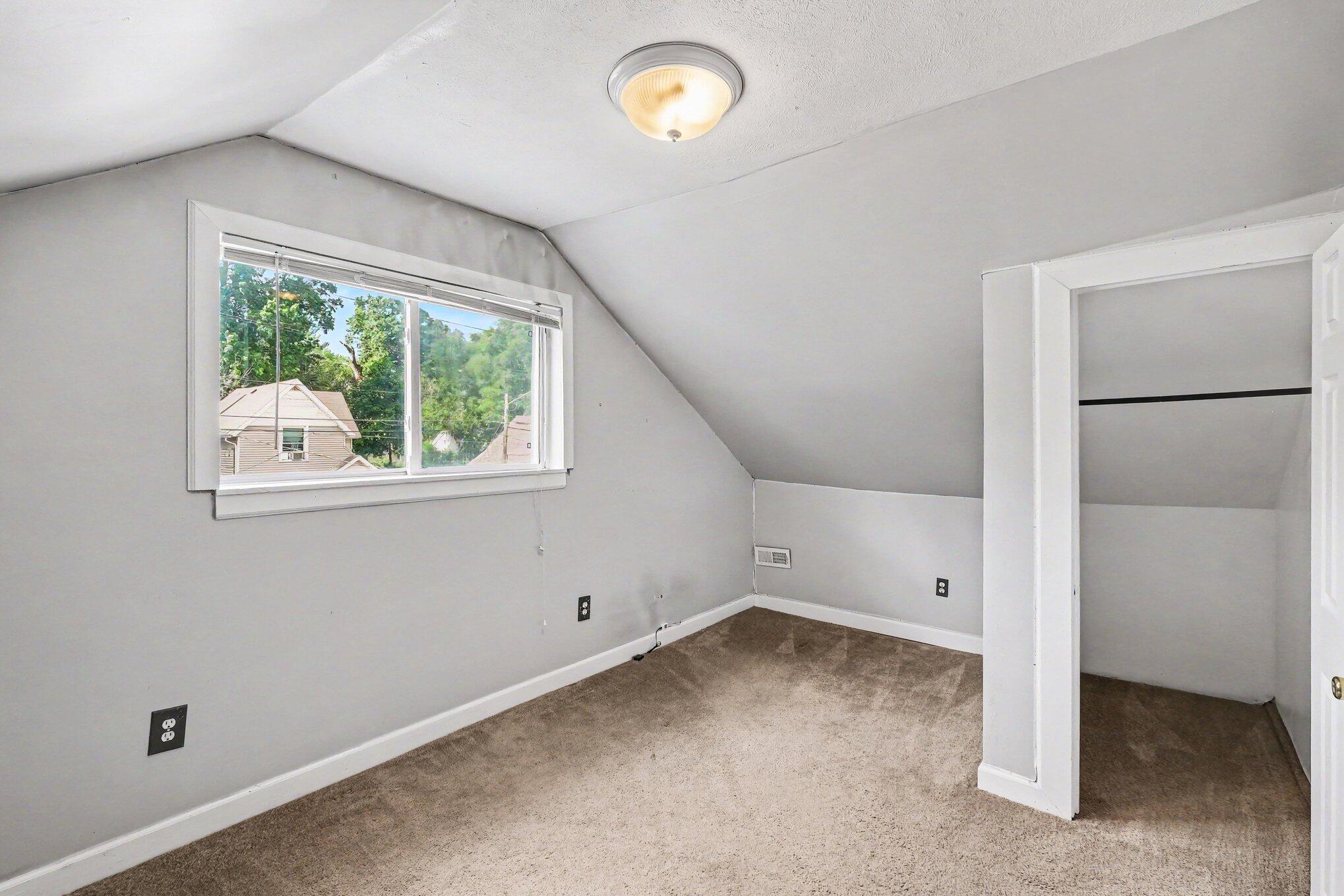 353 Cedar Street Ne Property Photo 19