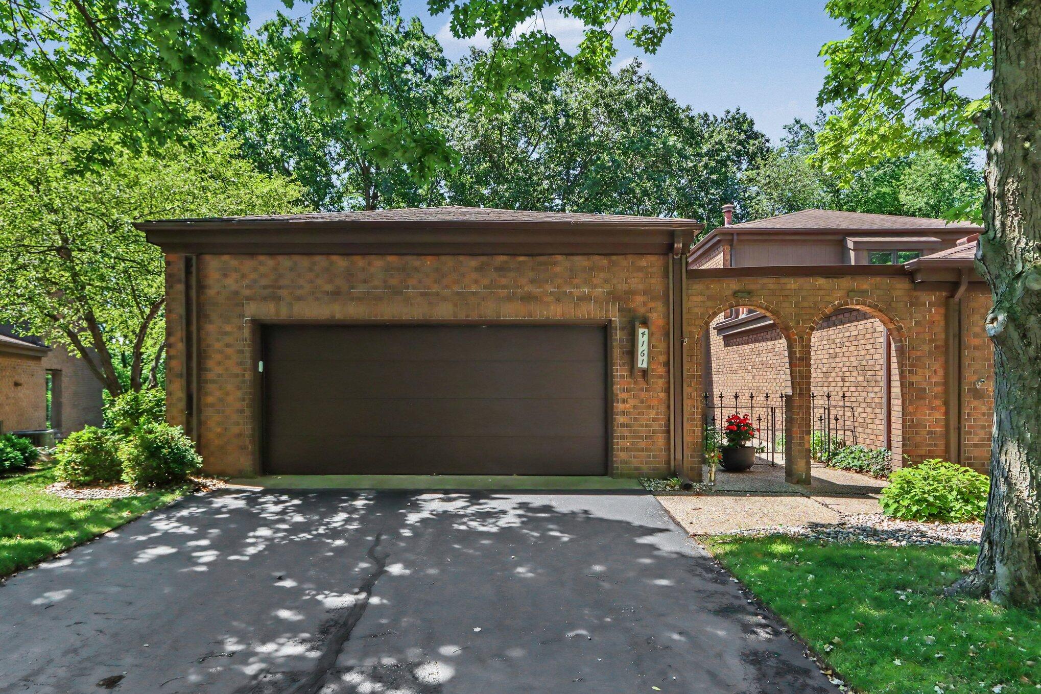 4161 Lake Terrace Drive Property Photo 1