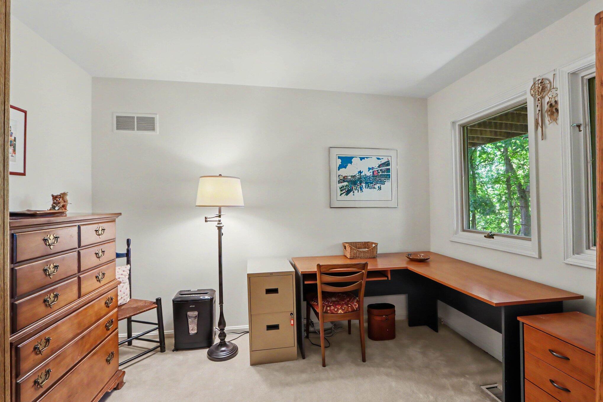 4161 Lake Terrace Drive Property Photo 15