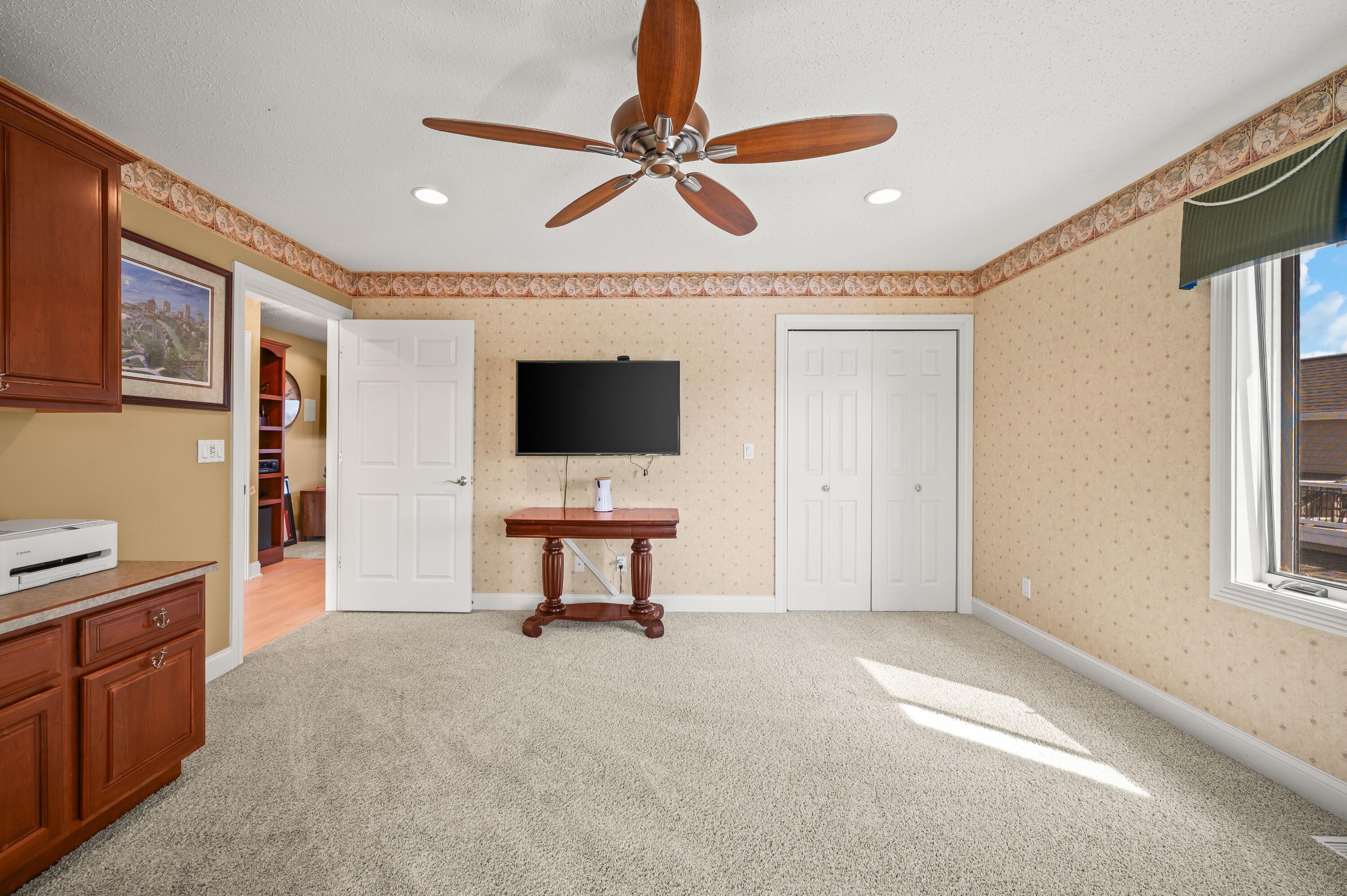 2349 Riverside Pointe Drive Property Photo 48