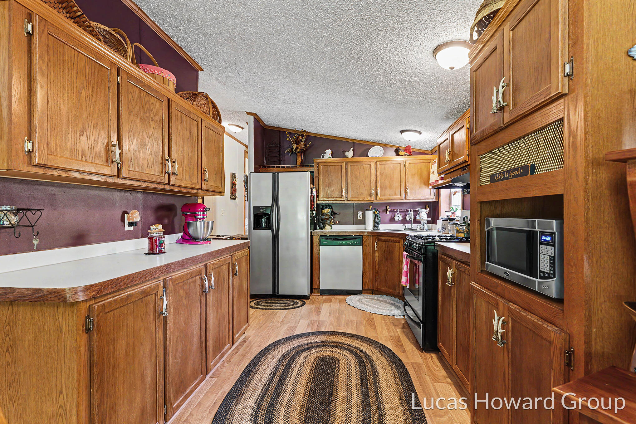 8746 S Shepherd Road Property Photo 9
