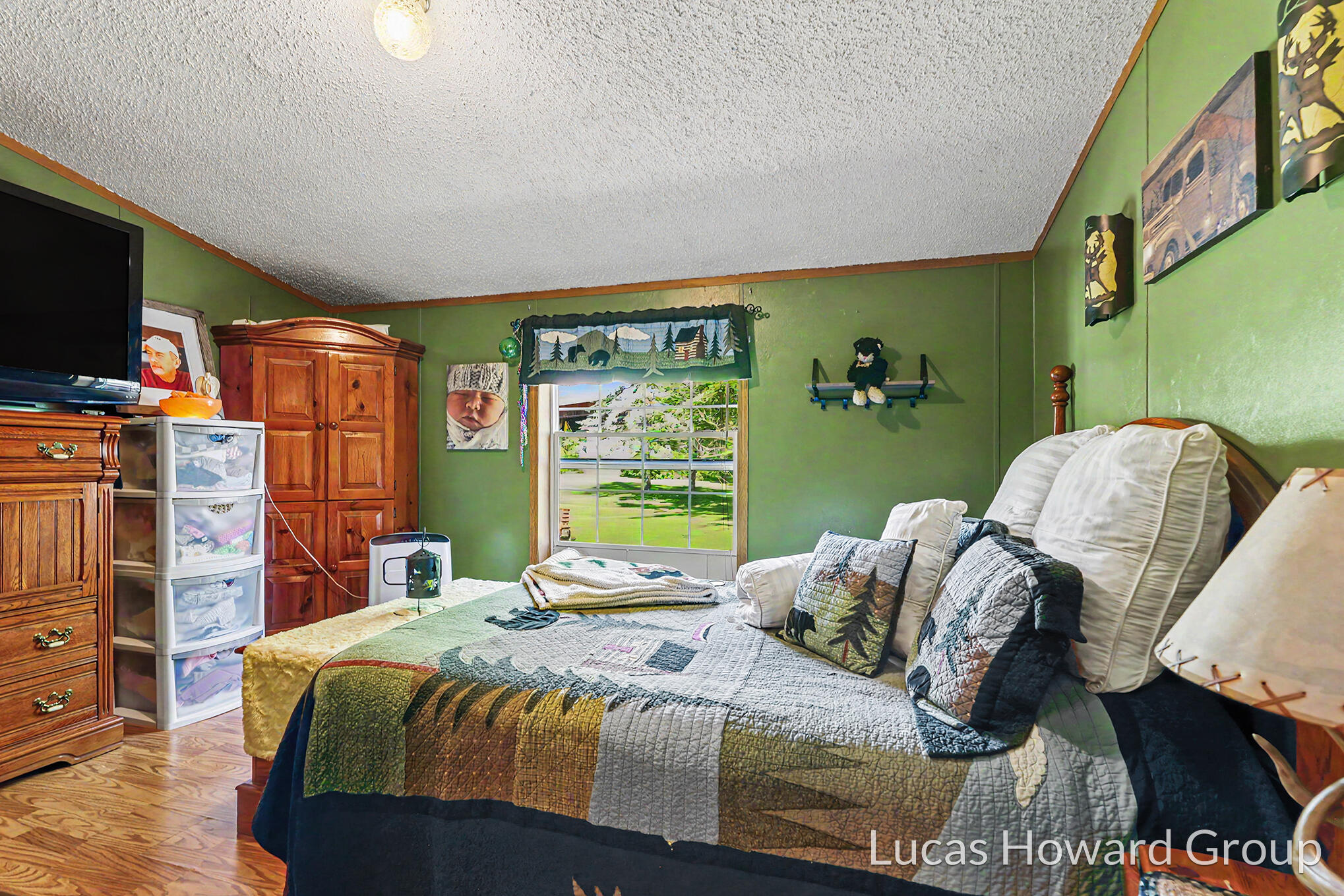 8746 S Shepherd Road Property Photo 12