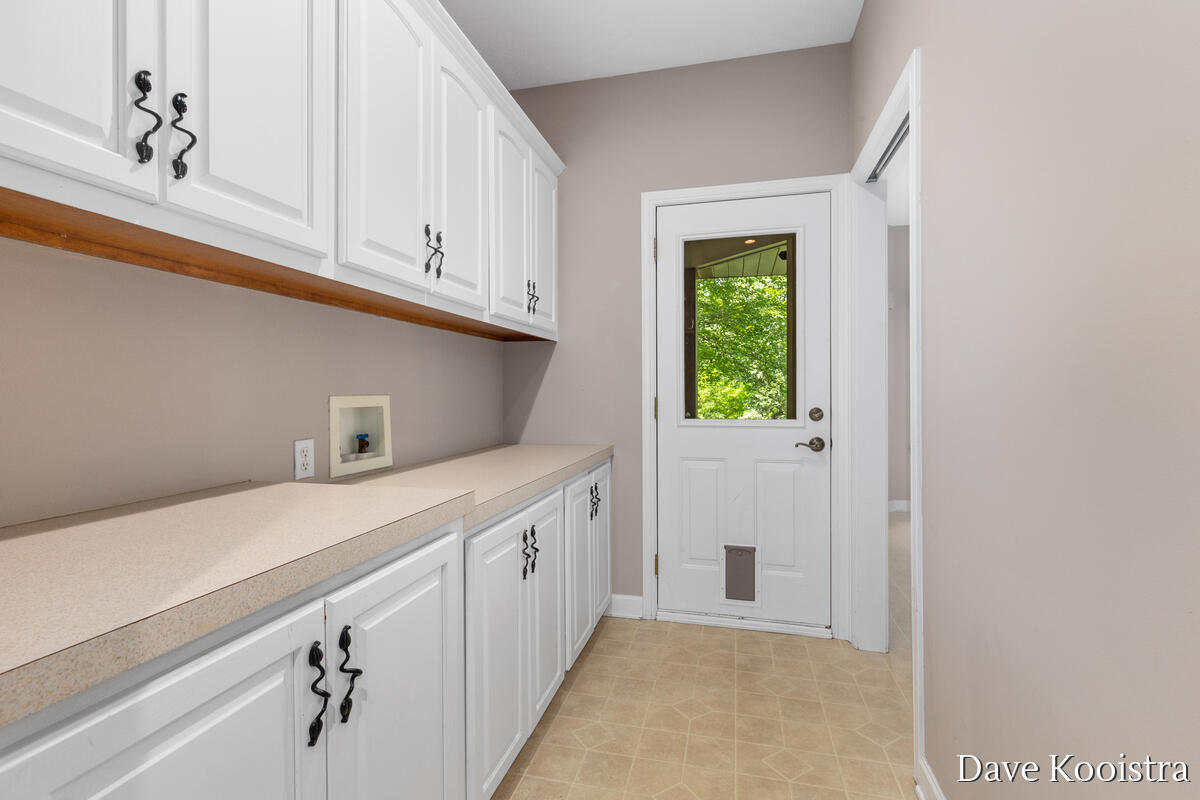 5133 Streamside Court Ne Property Photo 22