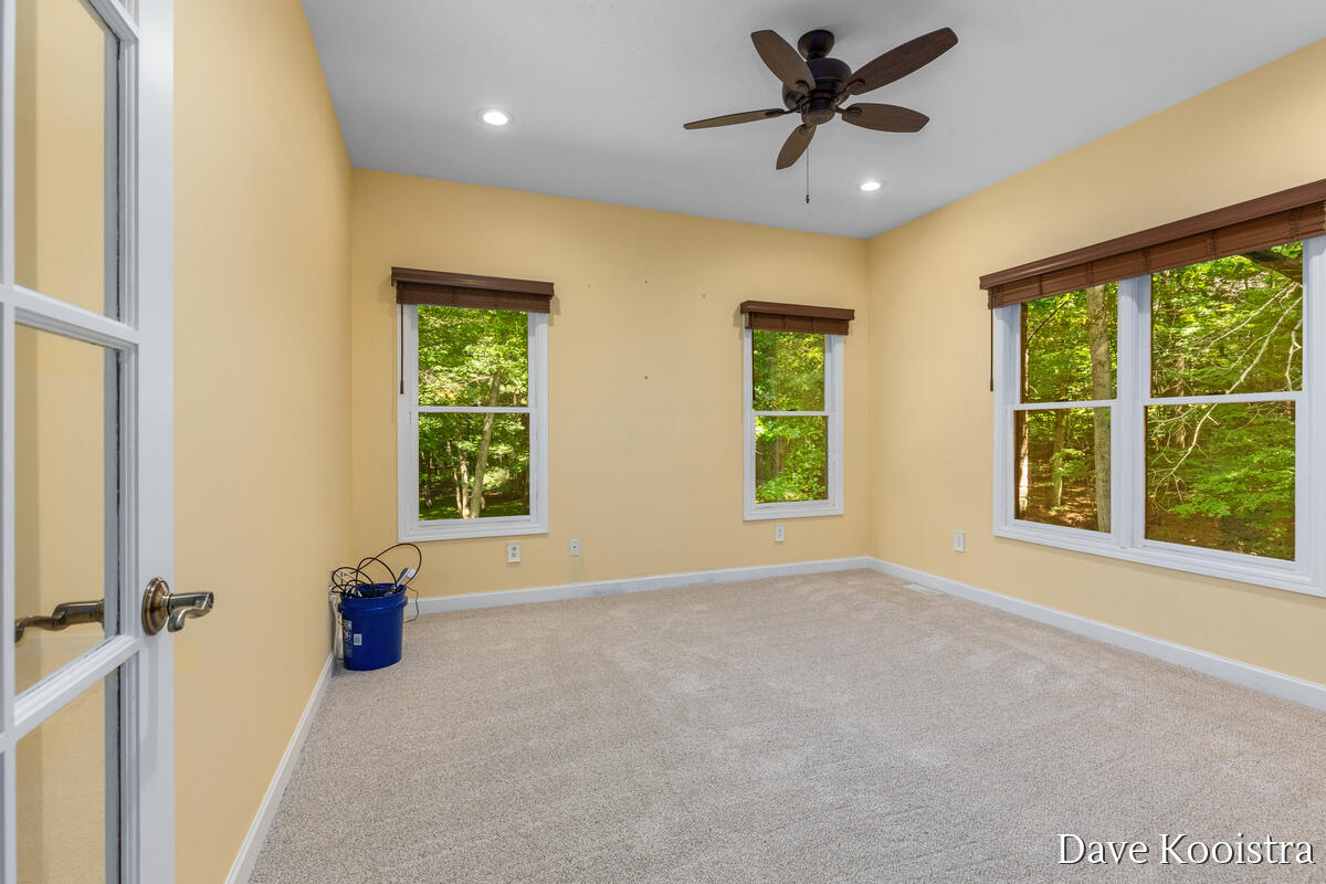 5133 Streamside Court Ne Property Photo 25