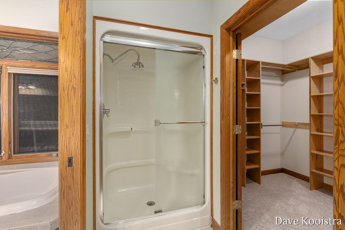 5133 Streamside Court Ne Property Photo 30