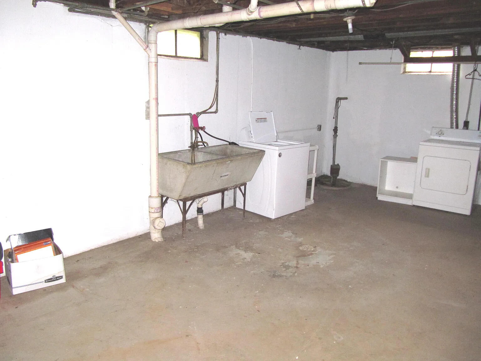 1021 Avondale Circle Property Photo 13