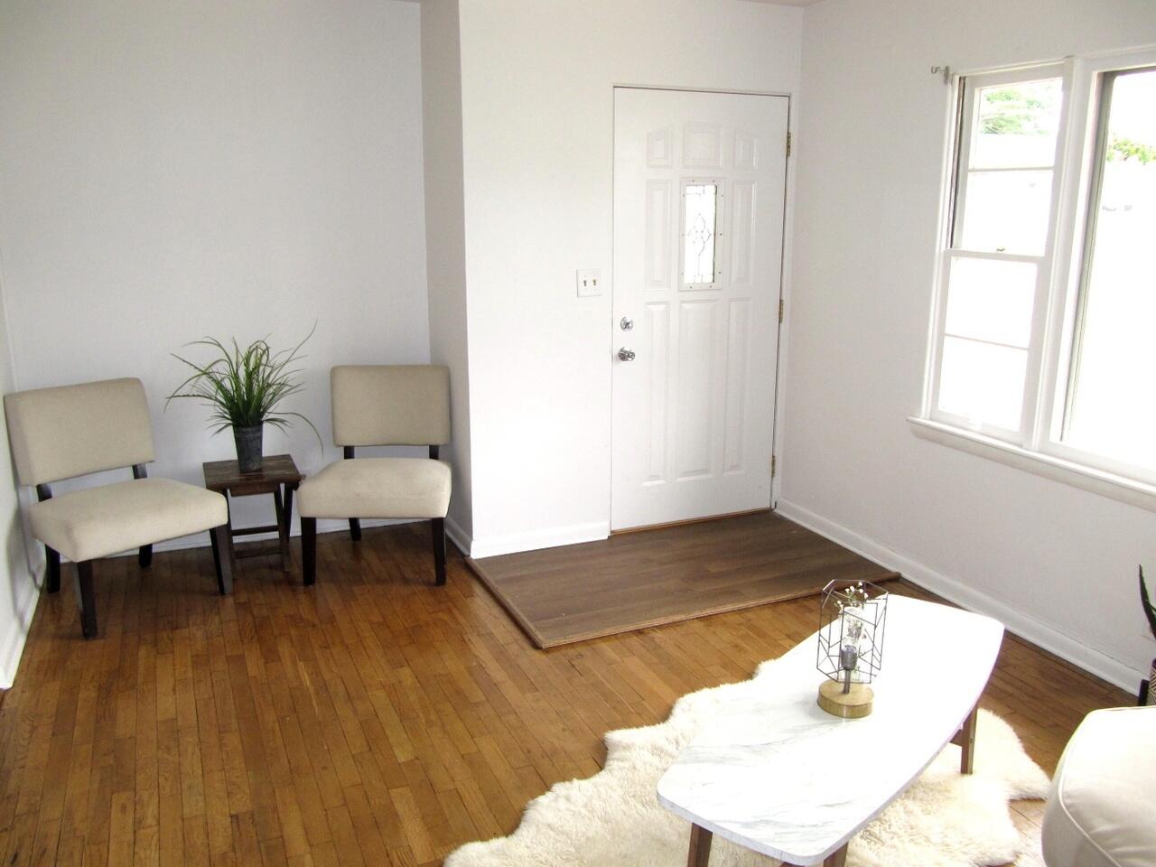 1021 Avondale Circle Property Photo 20