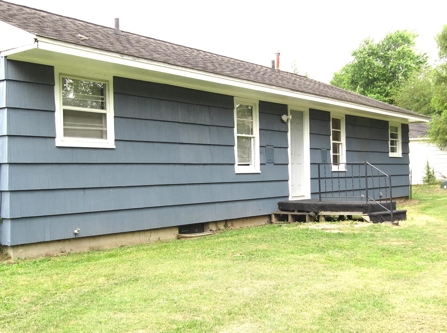 1021 Avondale Circle Property Photo 25